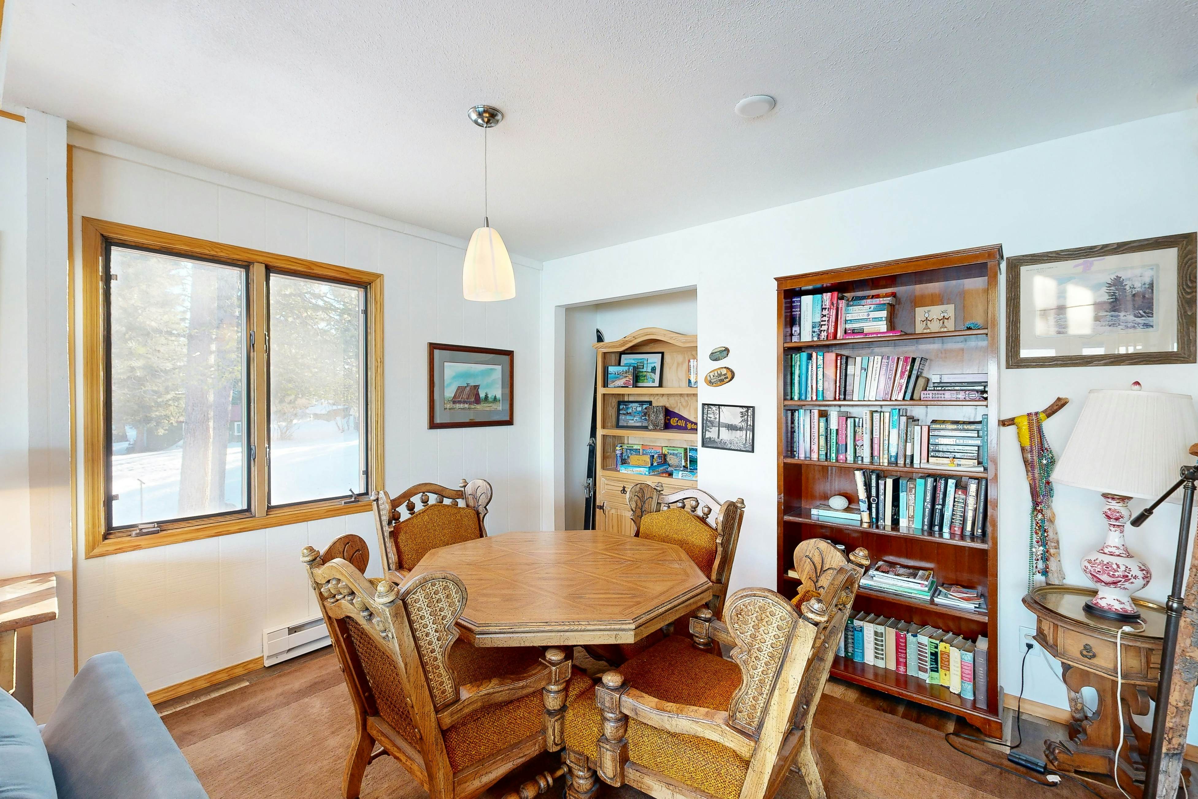 Crystal Beach Lakefront Condo