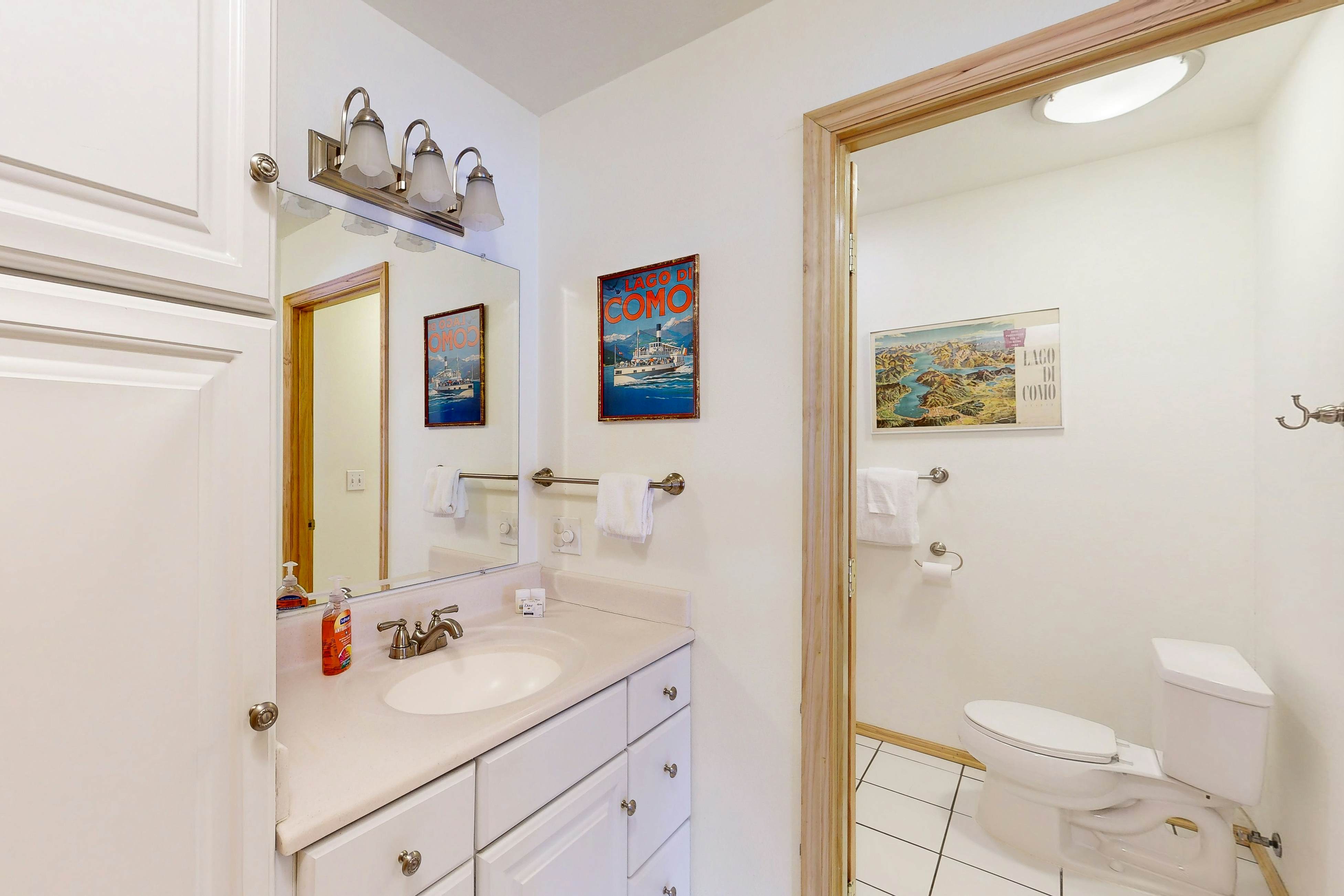 Crystal Beach Lakefront Condo