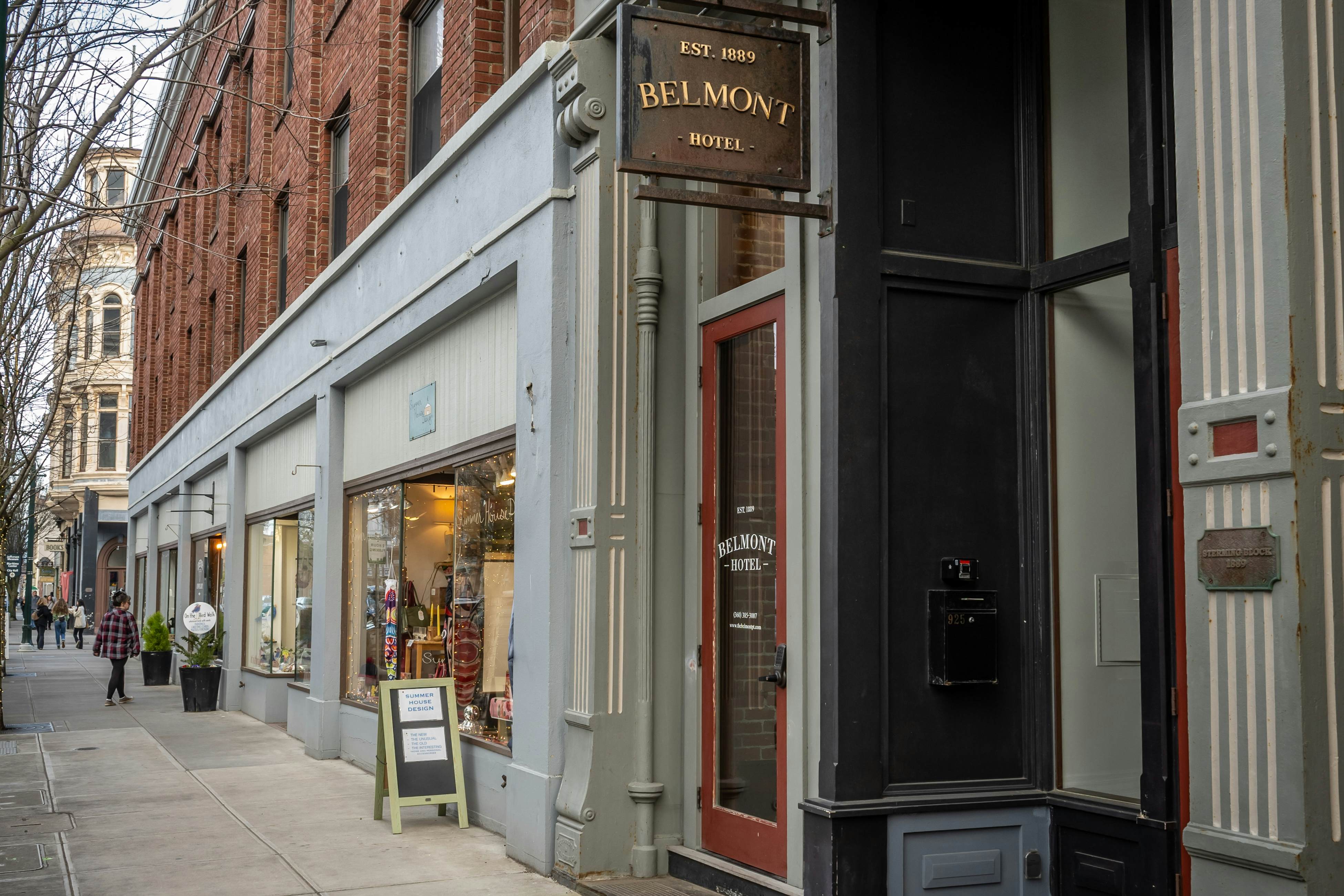 Room 202 Town View at The Belmont Hotel