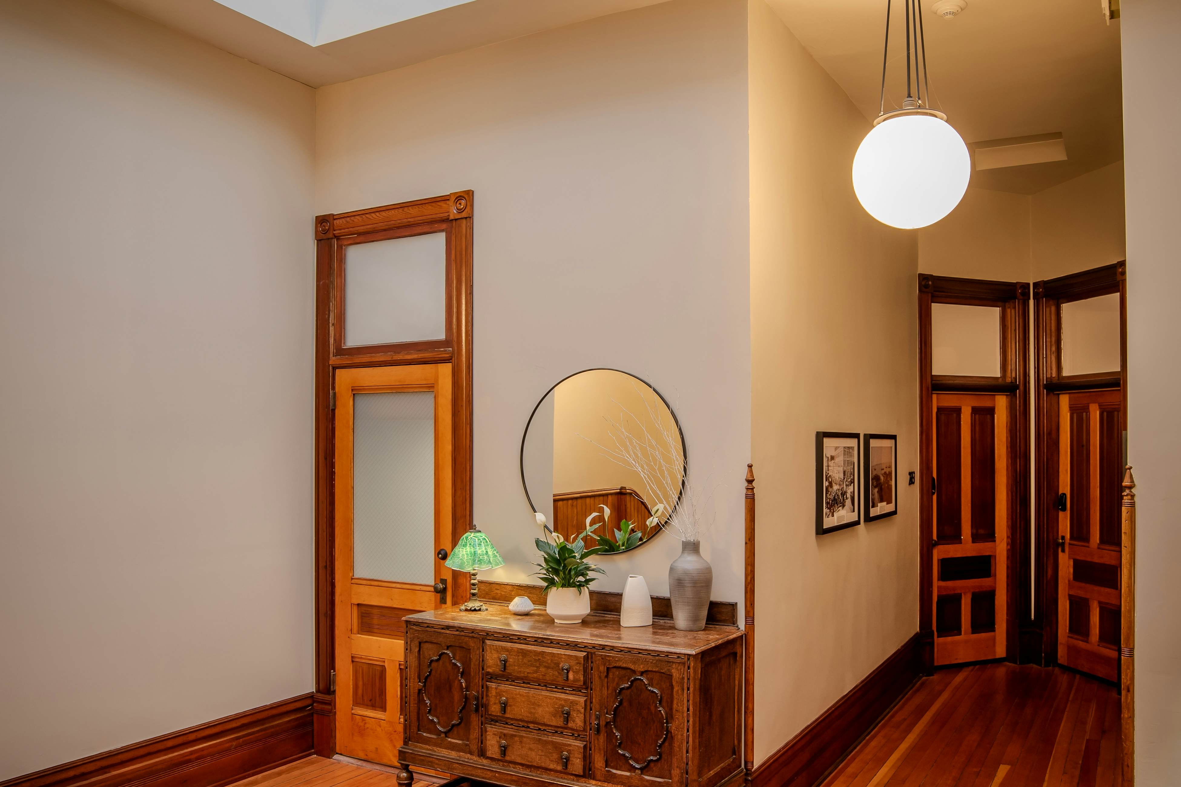 Room 202 Town View at The Belmont Hotel