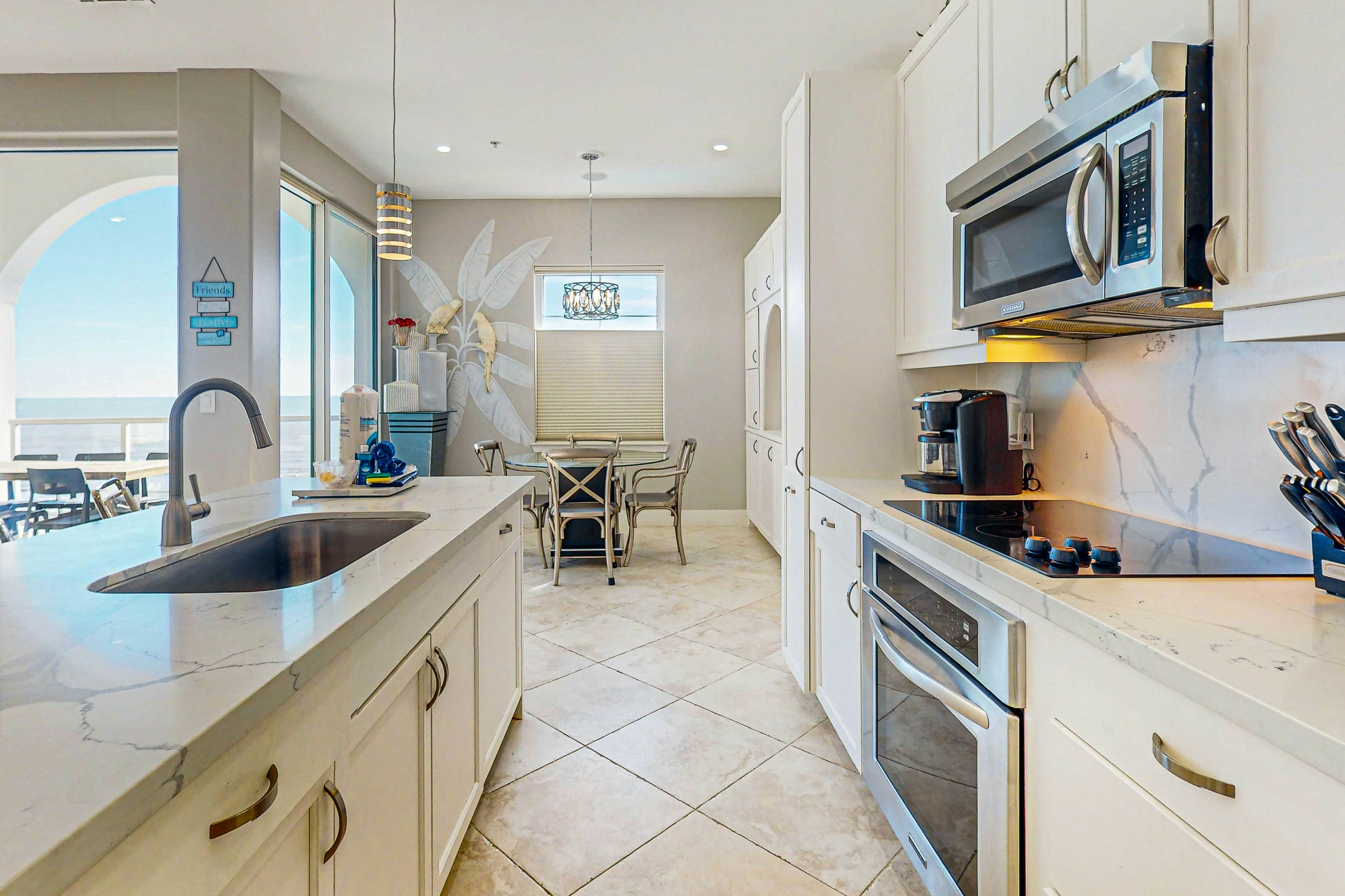 Diamond Beach Crown Jewel - #714