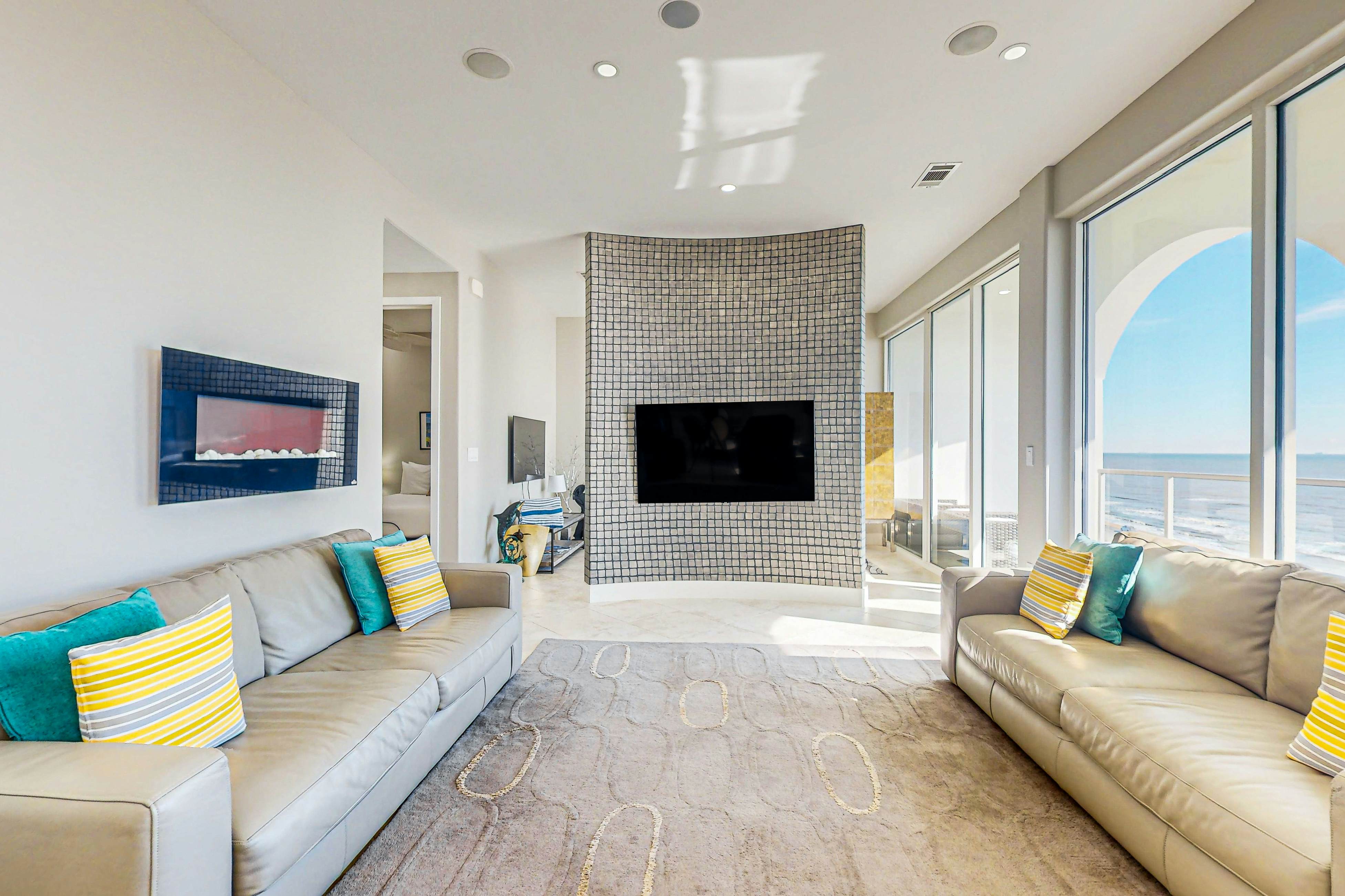 Diamond Beach Crown Jewel - #714