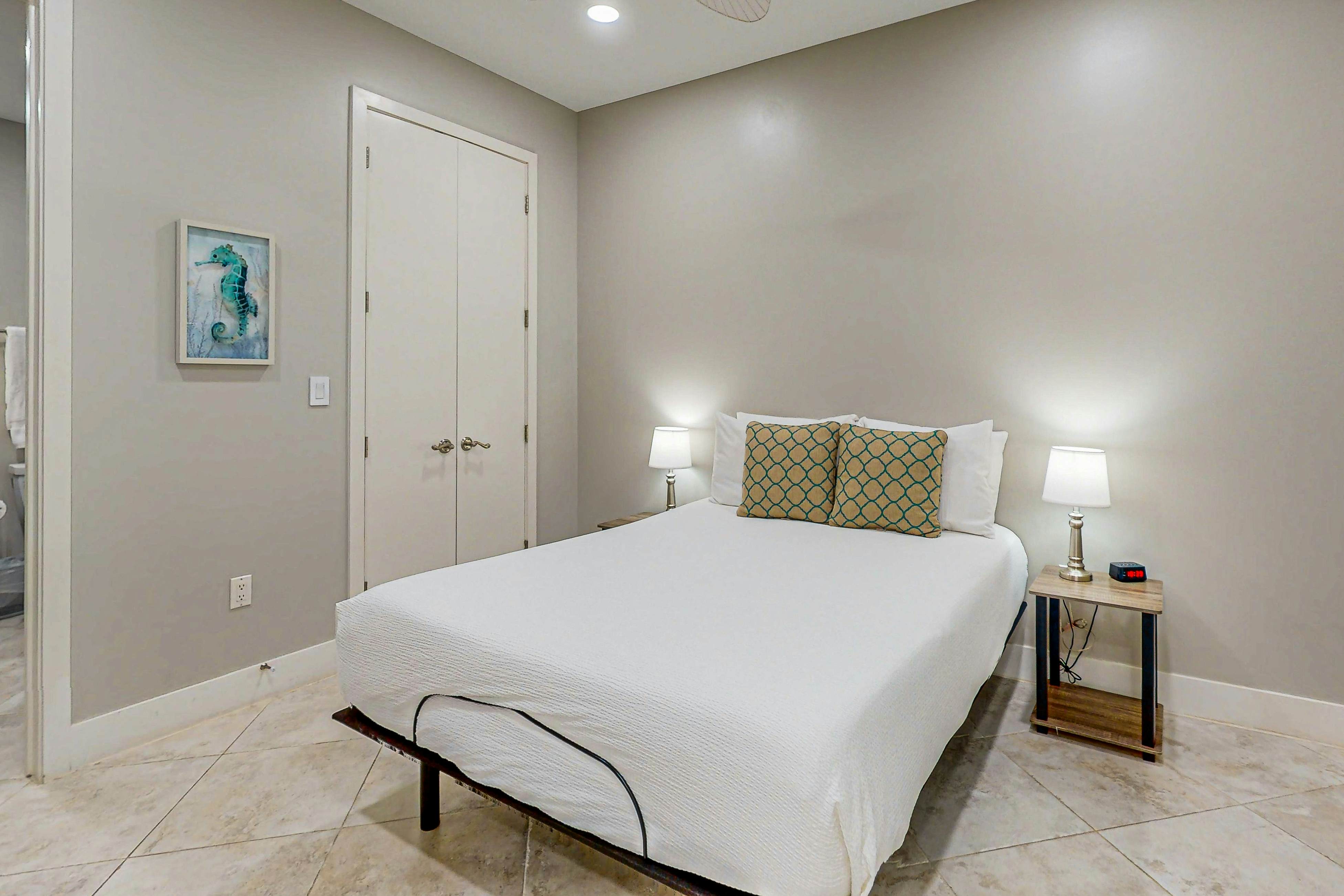 Diamond Beach Crown Jewel - #714