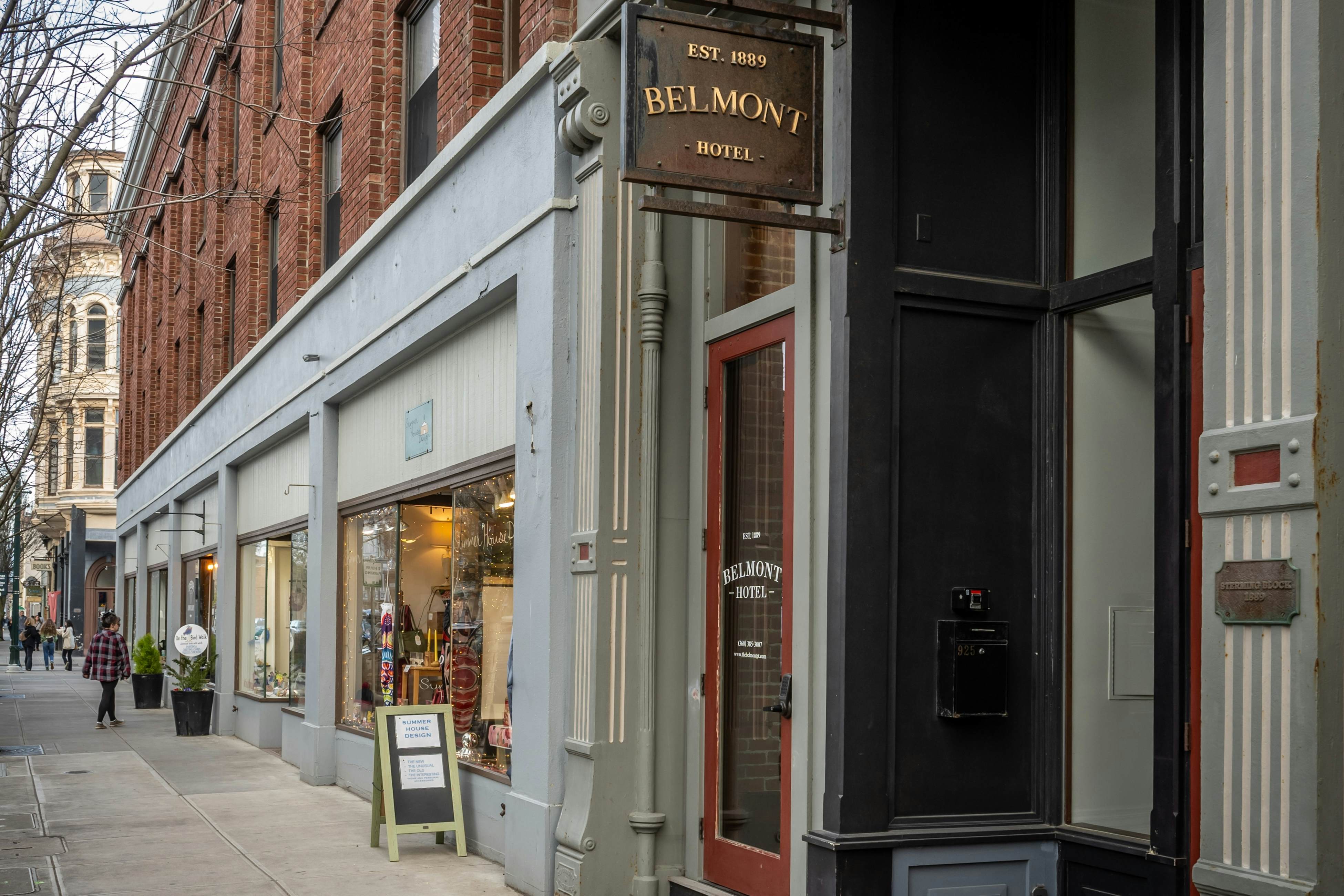 The Belmont Hotel - Guest Rooms