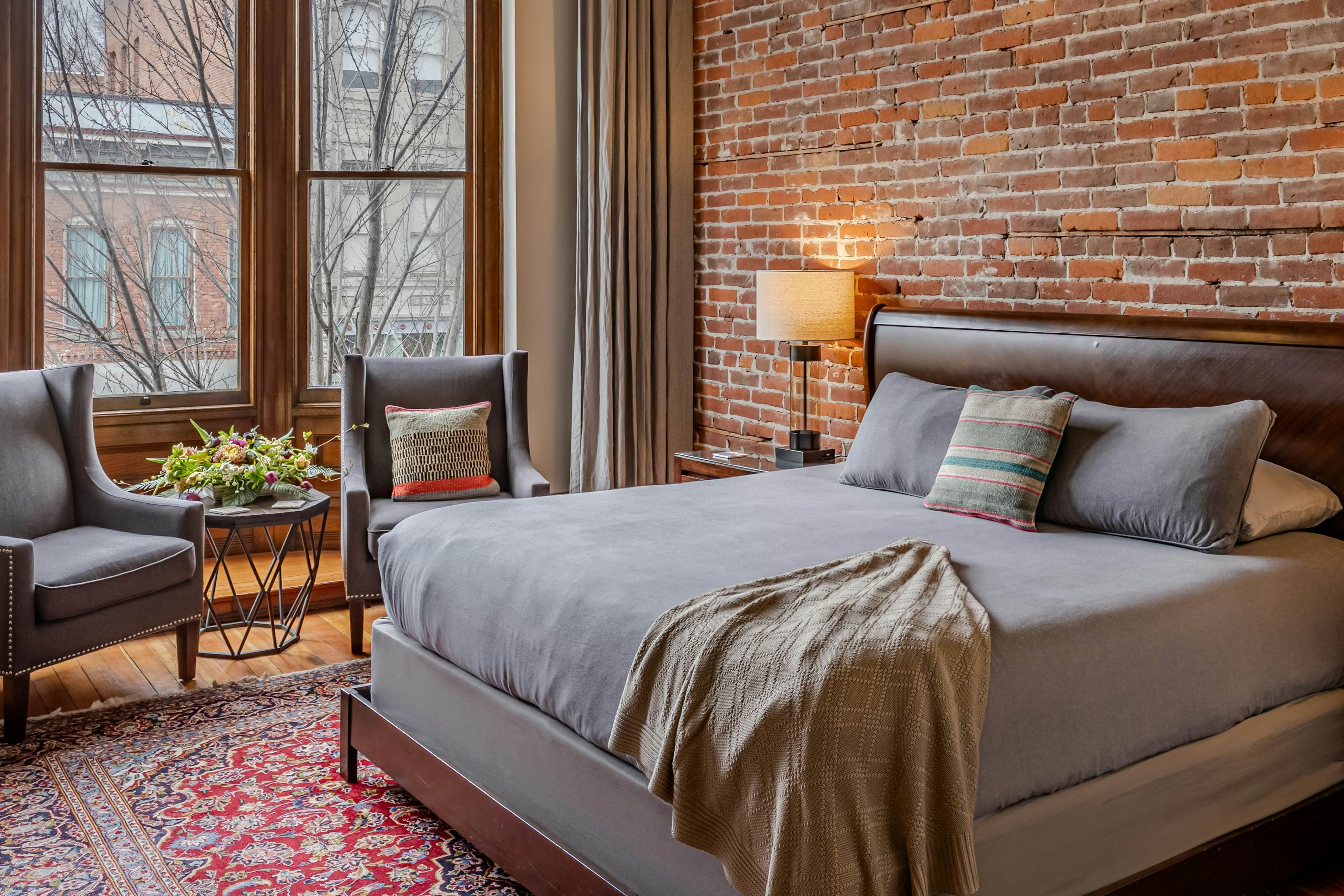 The Belmont Hotel - Guest Rooms