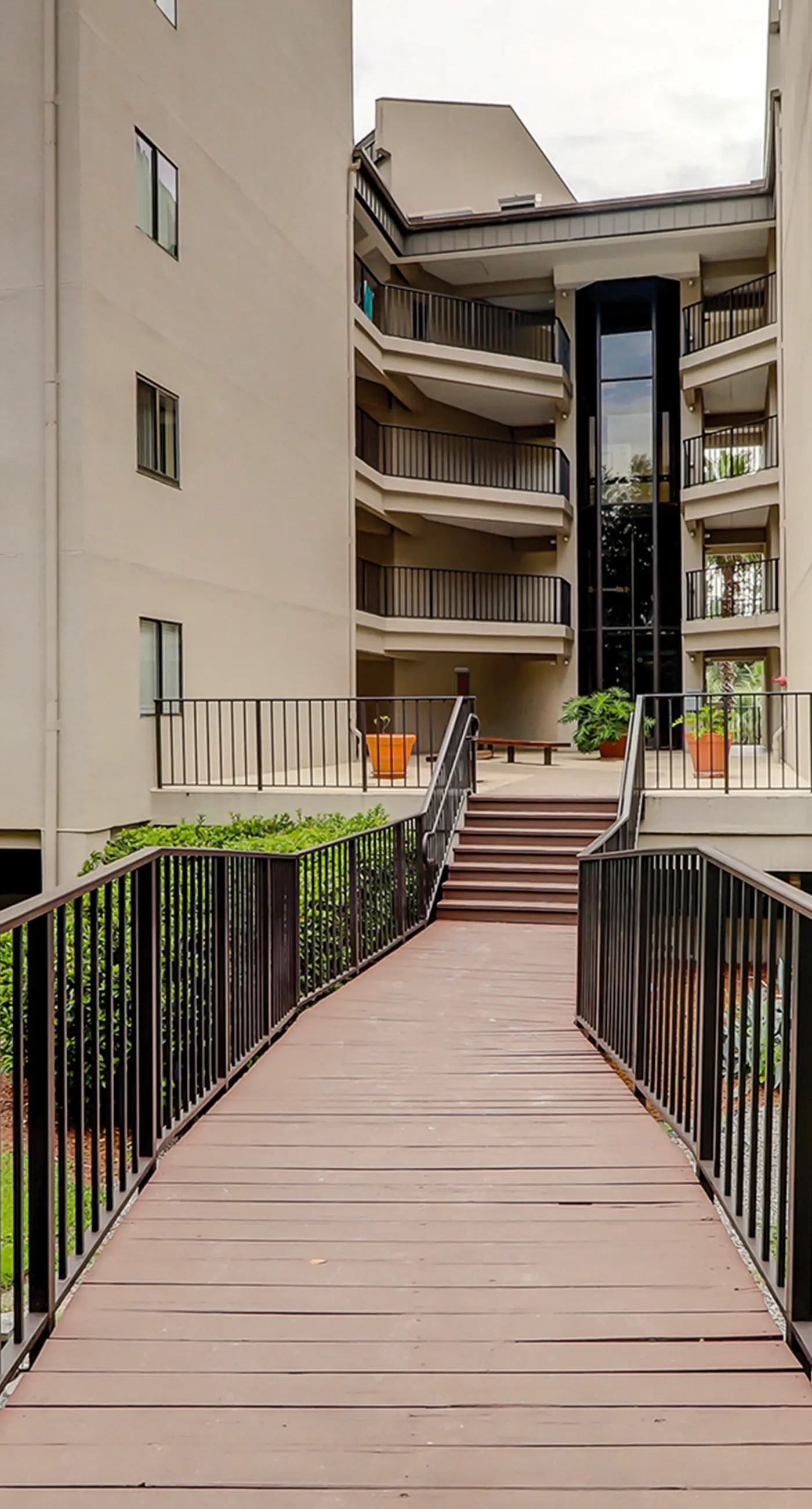 Forest Beach Villas 101