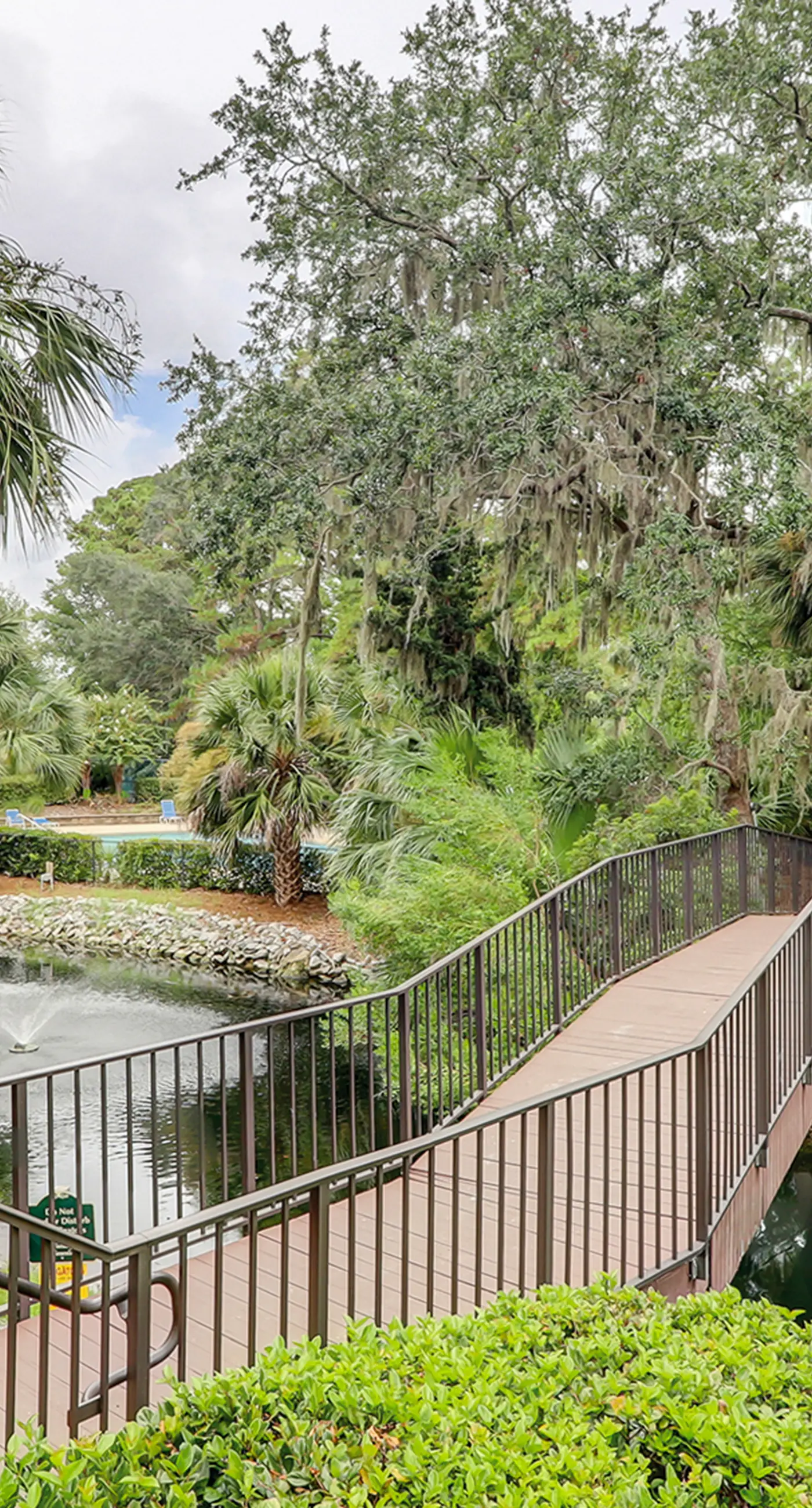 Forest Beach Villas 101