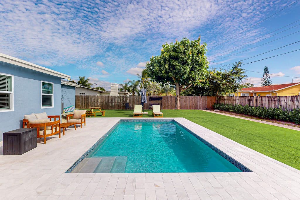 Azure Haven | 3 Bed Lantana, FL House | Vacasa