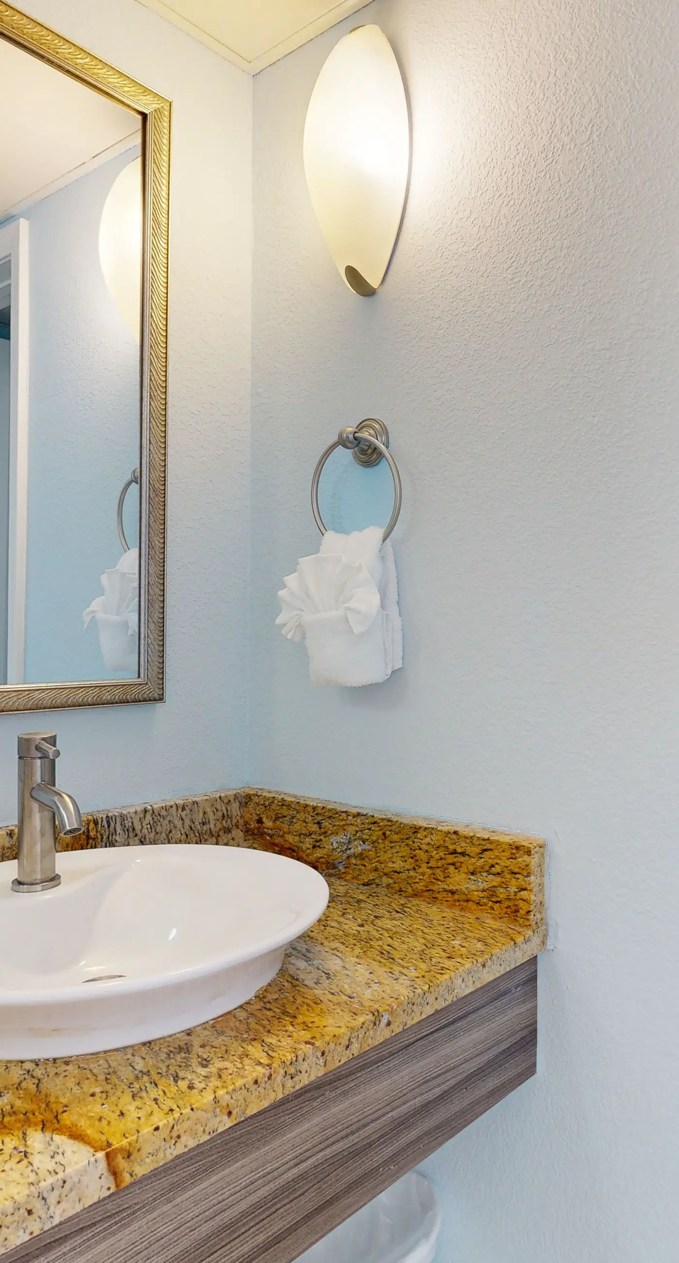 Here's Your 5 O'Clock Somewhere