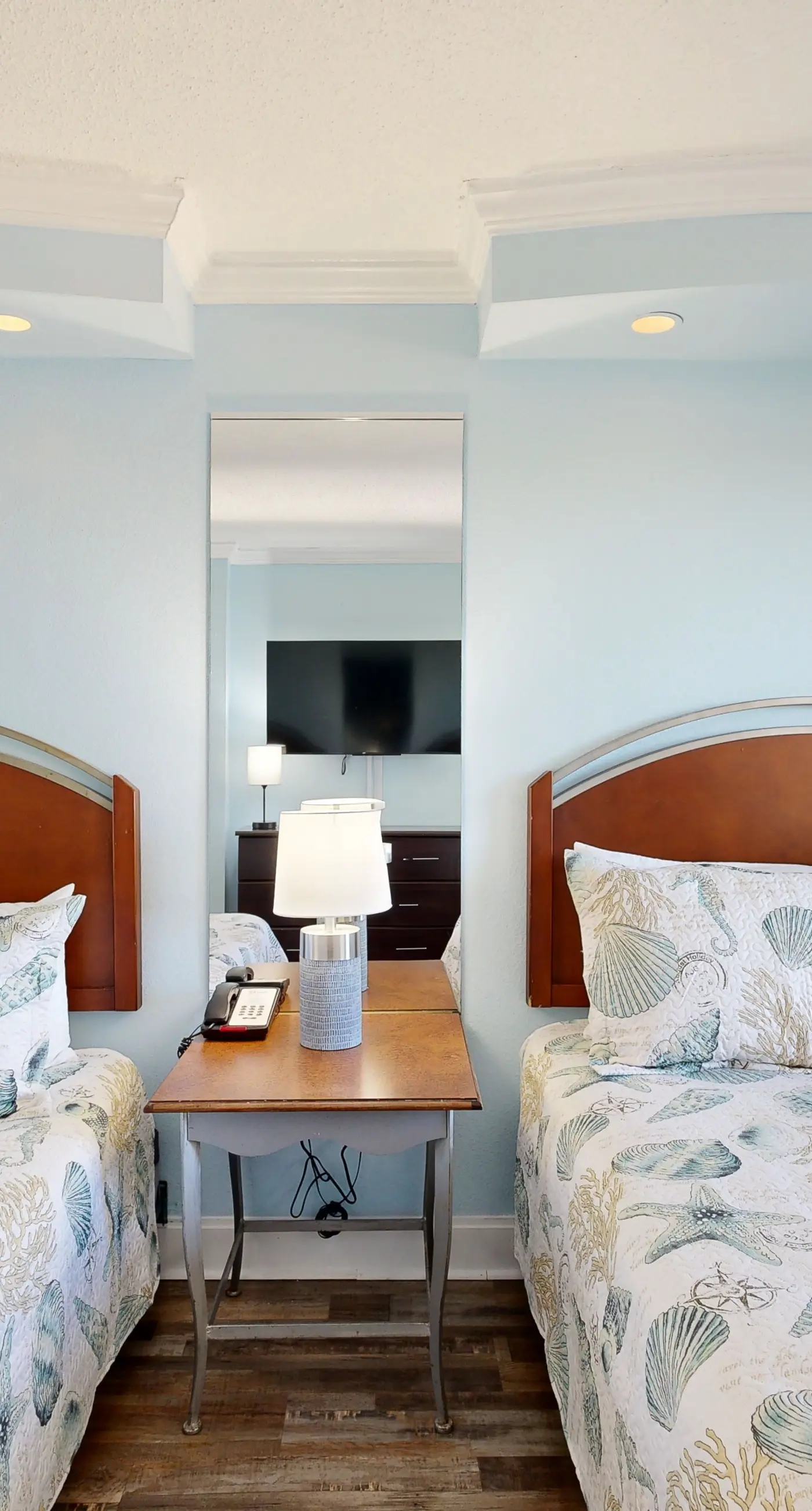 Here's Your 5 O'Clock Somewhere