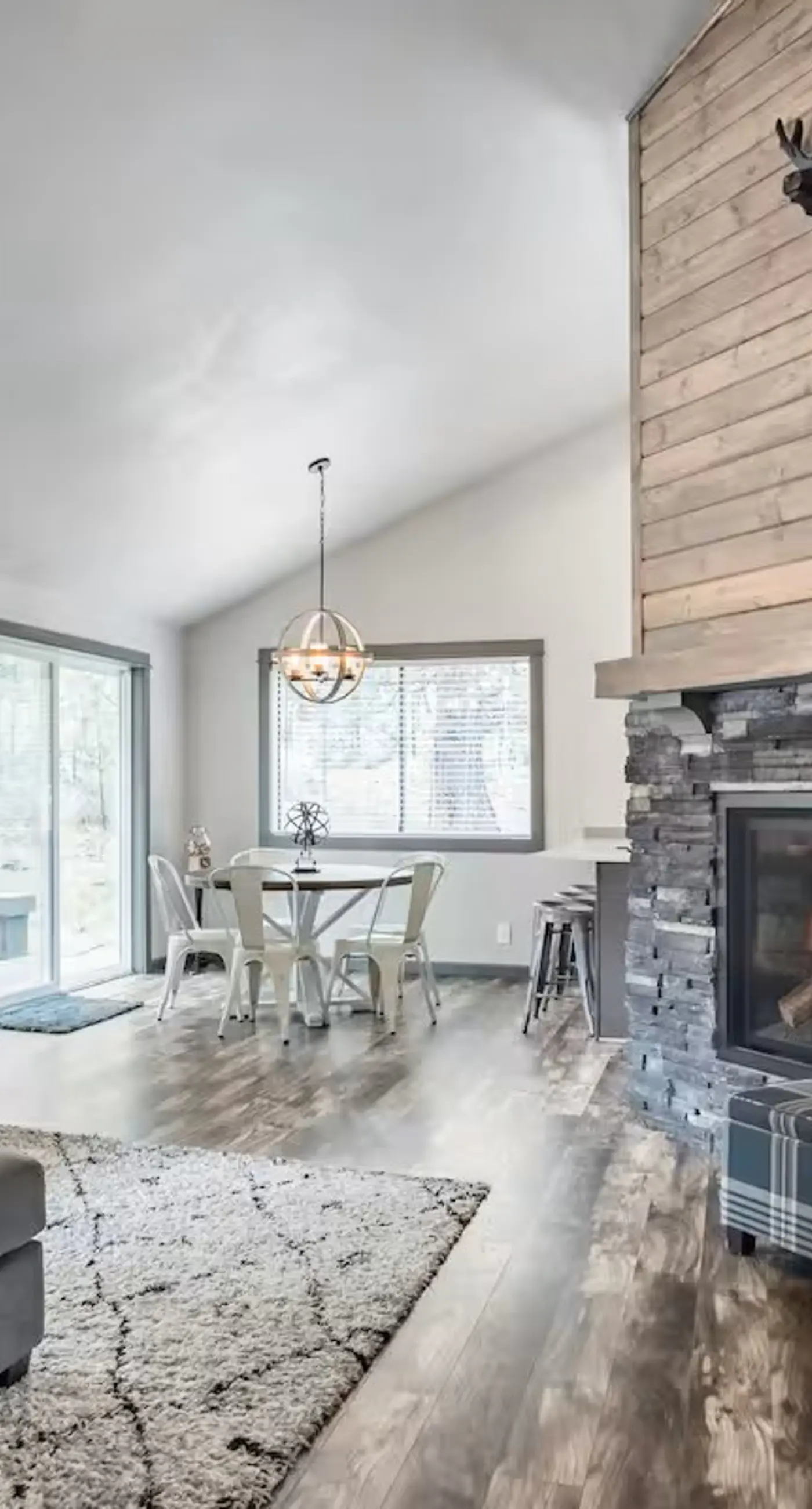 Sunriver Vacation Rentals, Cabins, Resort Rentals | Vacasa