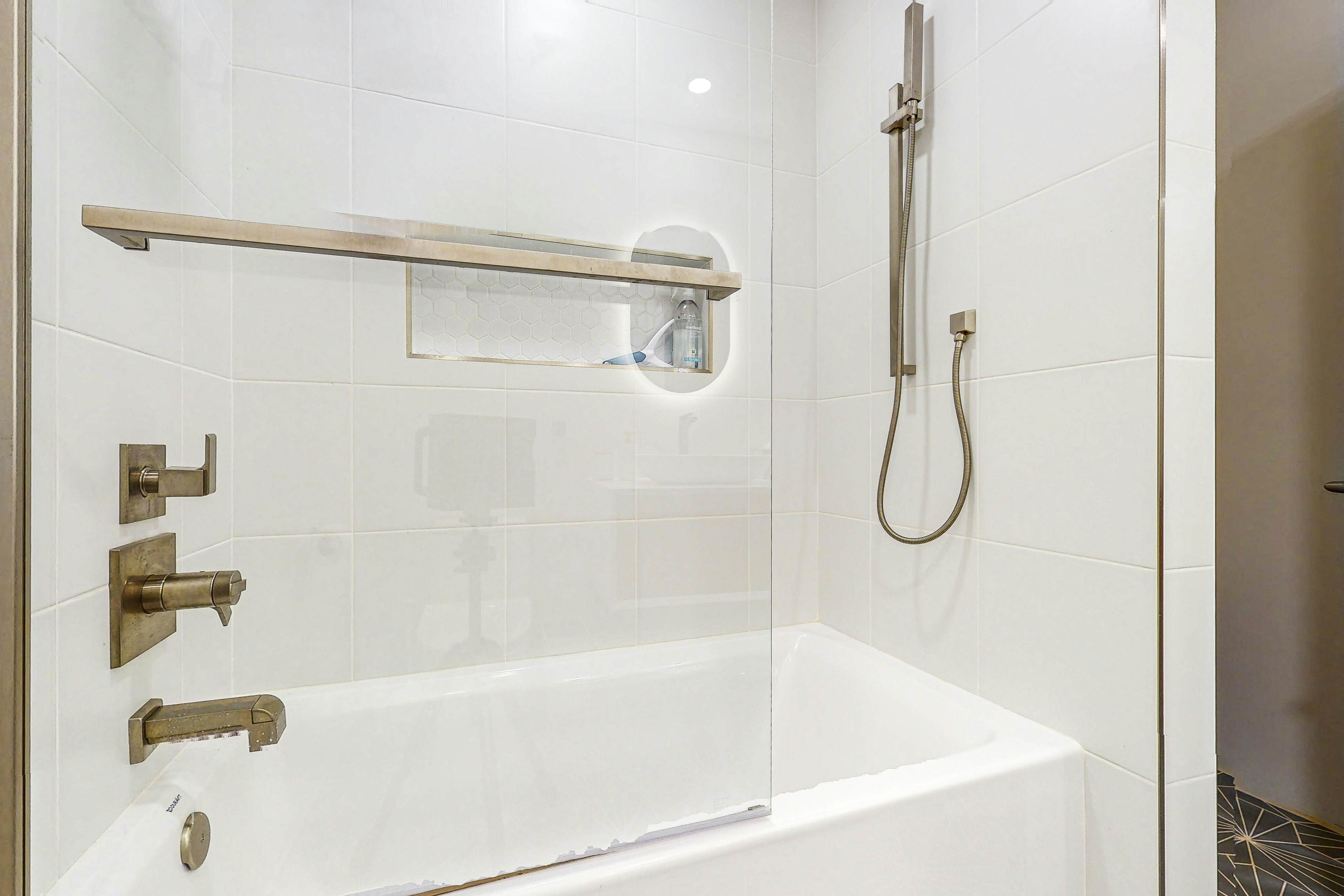 The Chandler Hideaway - Main House Only