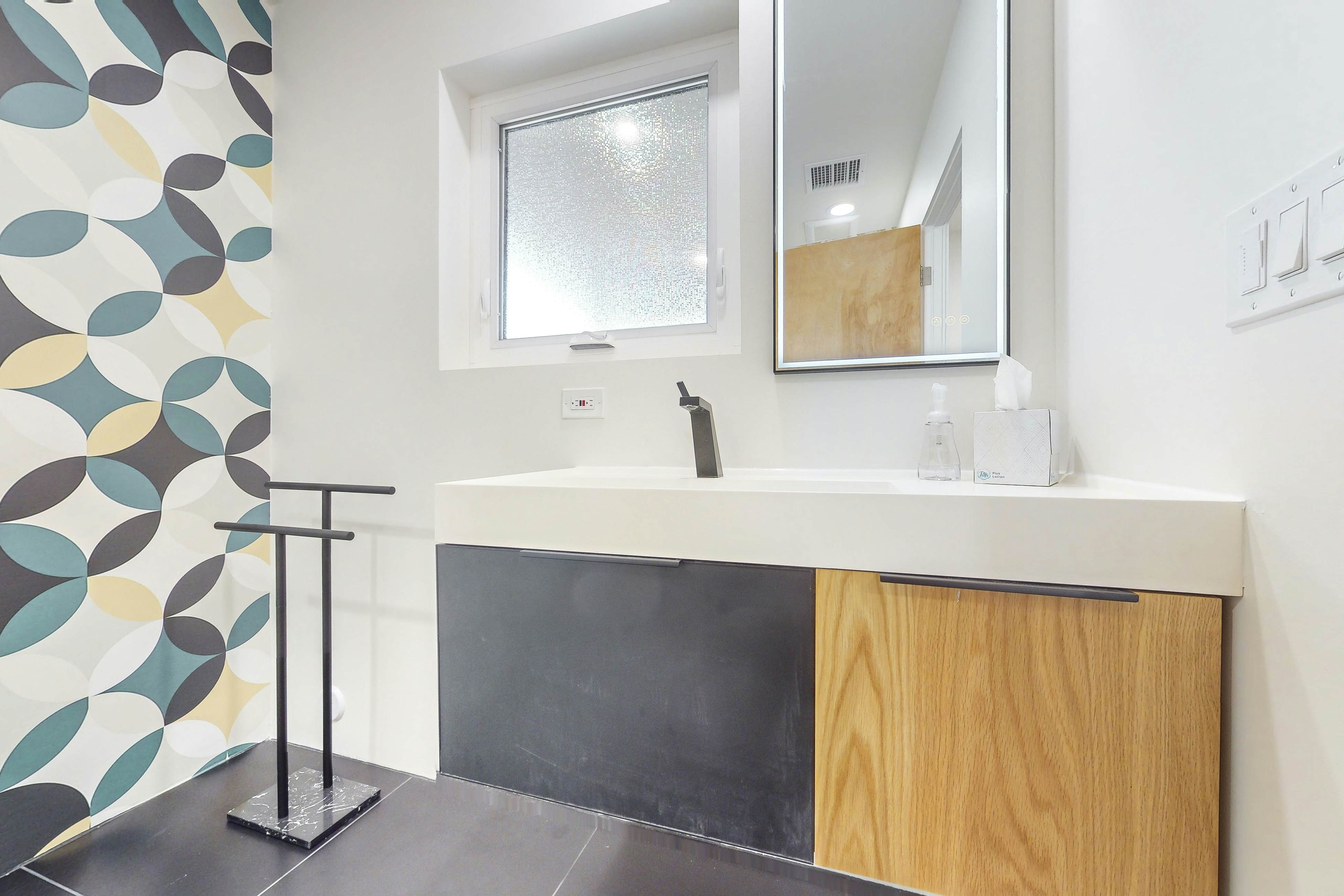 The Chandler Hideaway - Main House Only