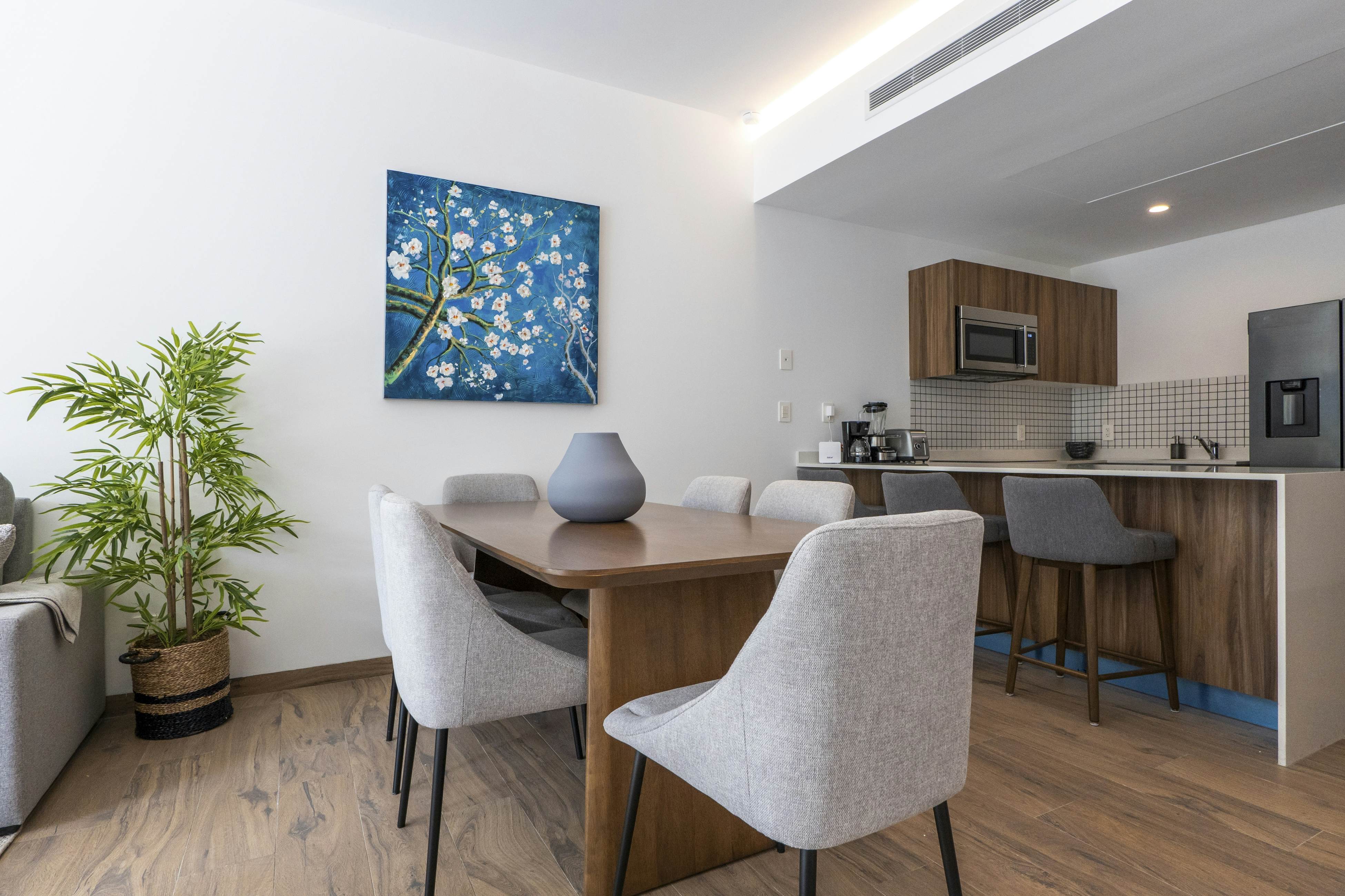 Whispering Palms TL  B114