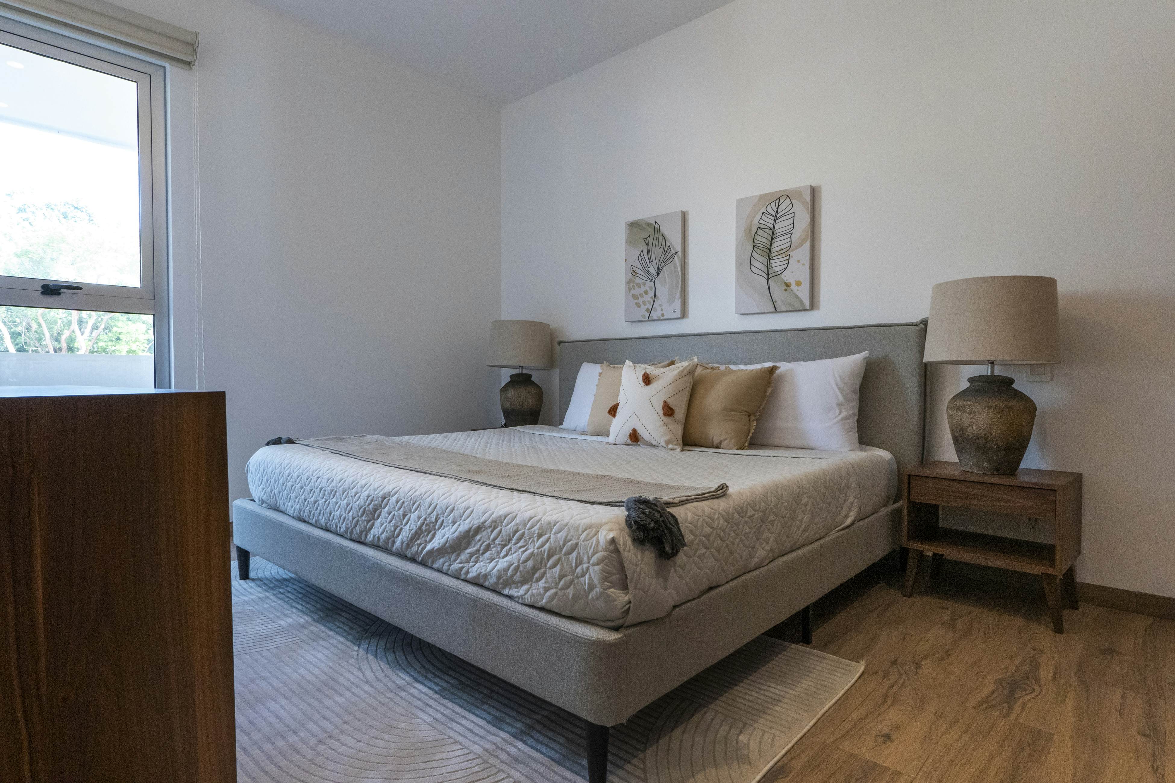 Whispering Palms TL  B114