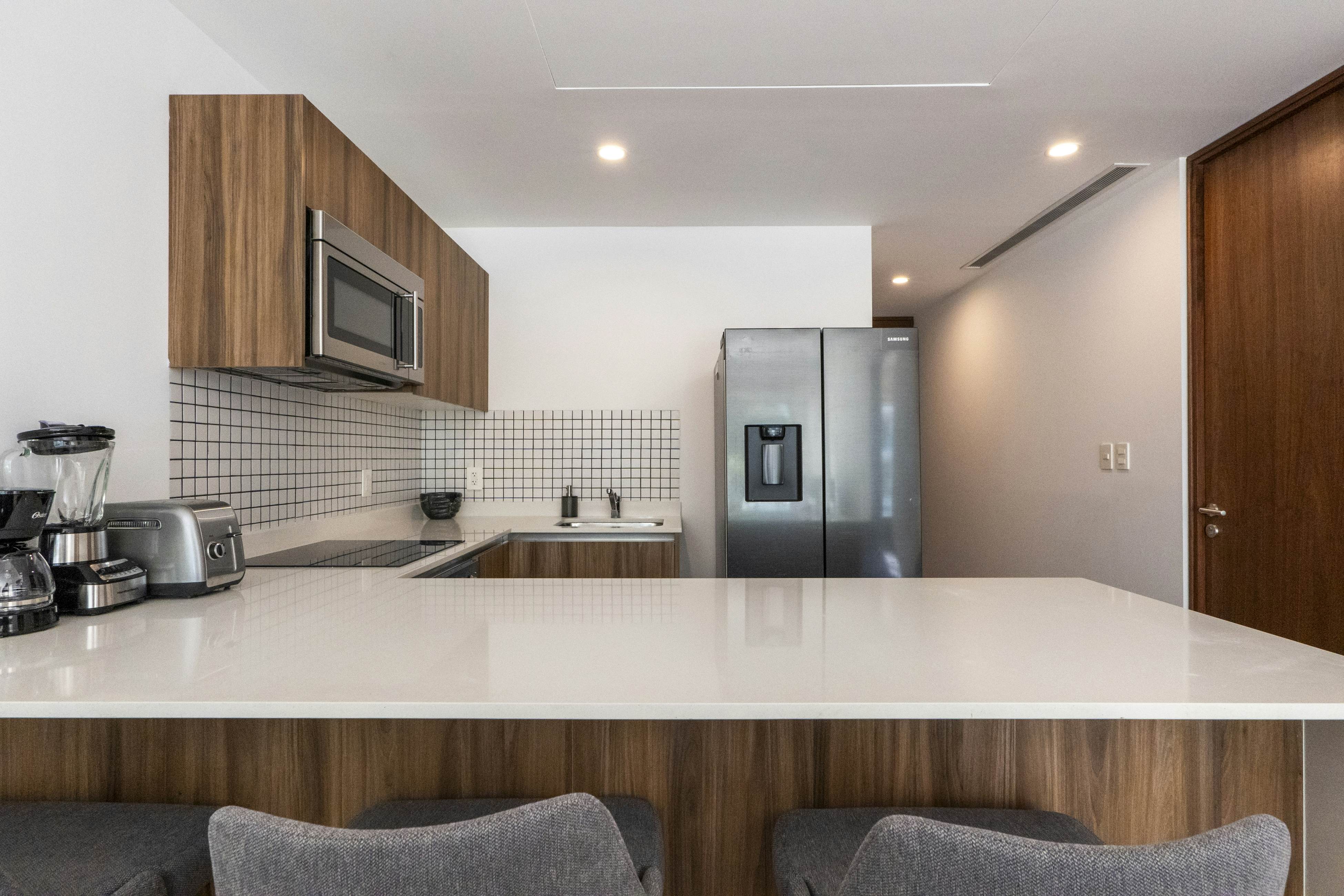 Whispering Palms TL  B114