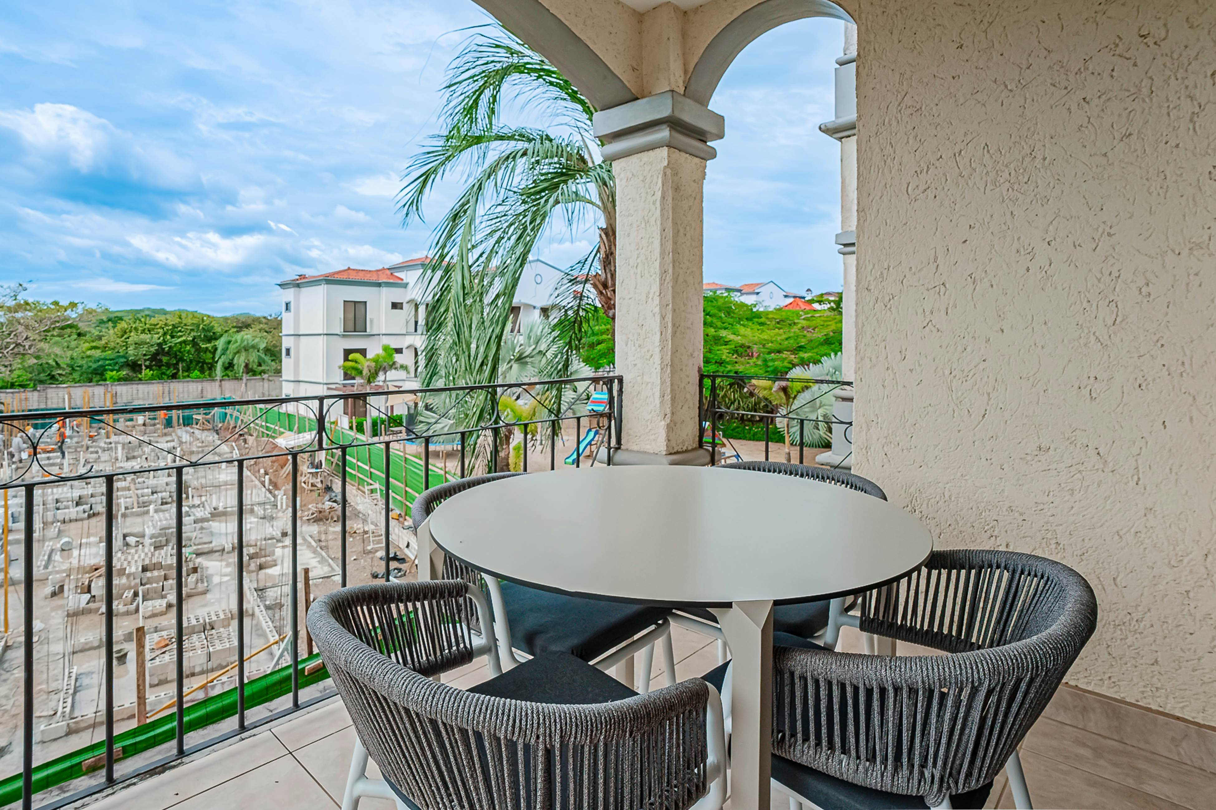 Palmas de Tamarindo 201D