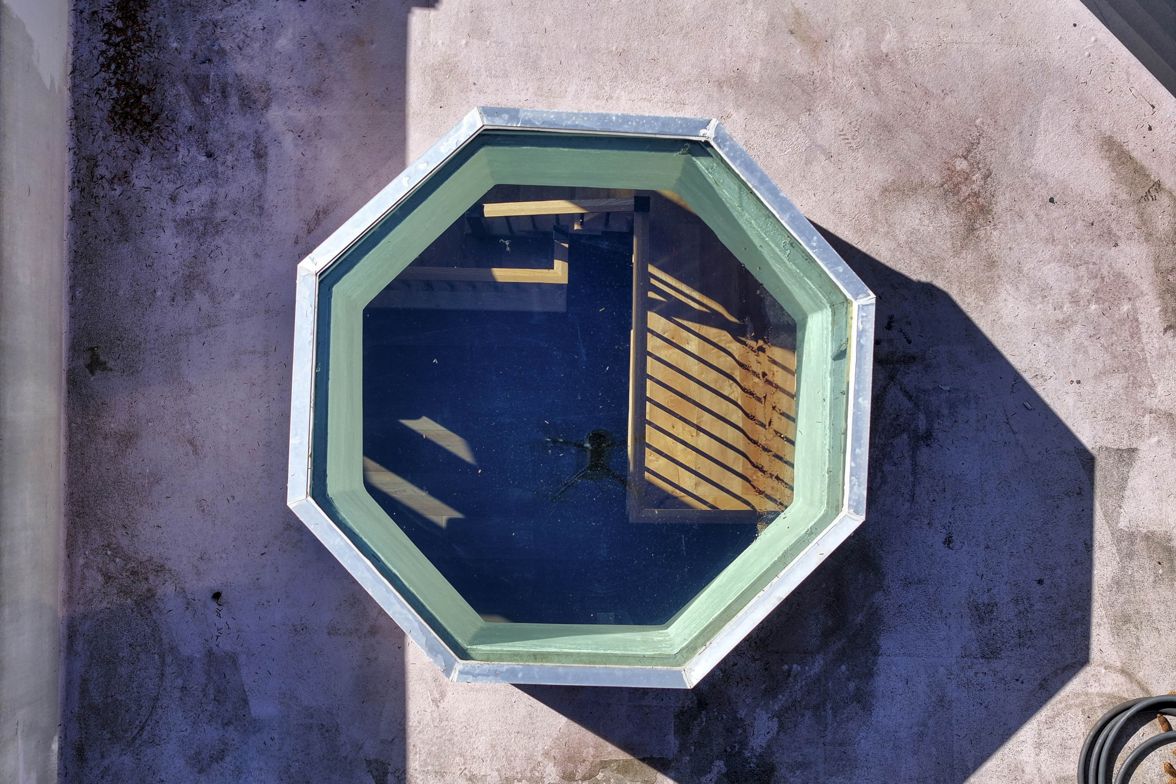 Pirate Cove Retreat -Main Home & Cottage