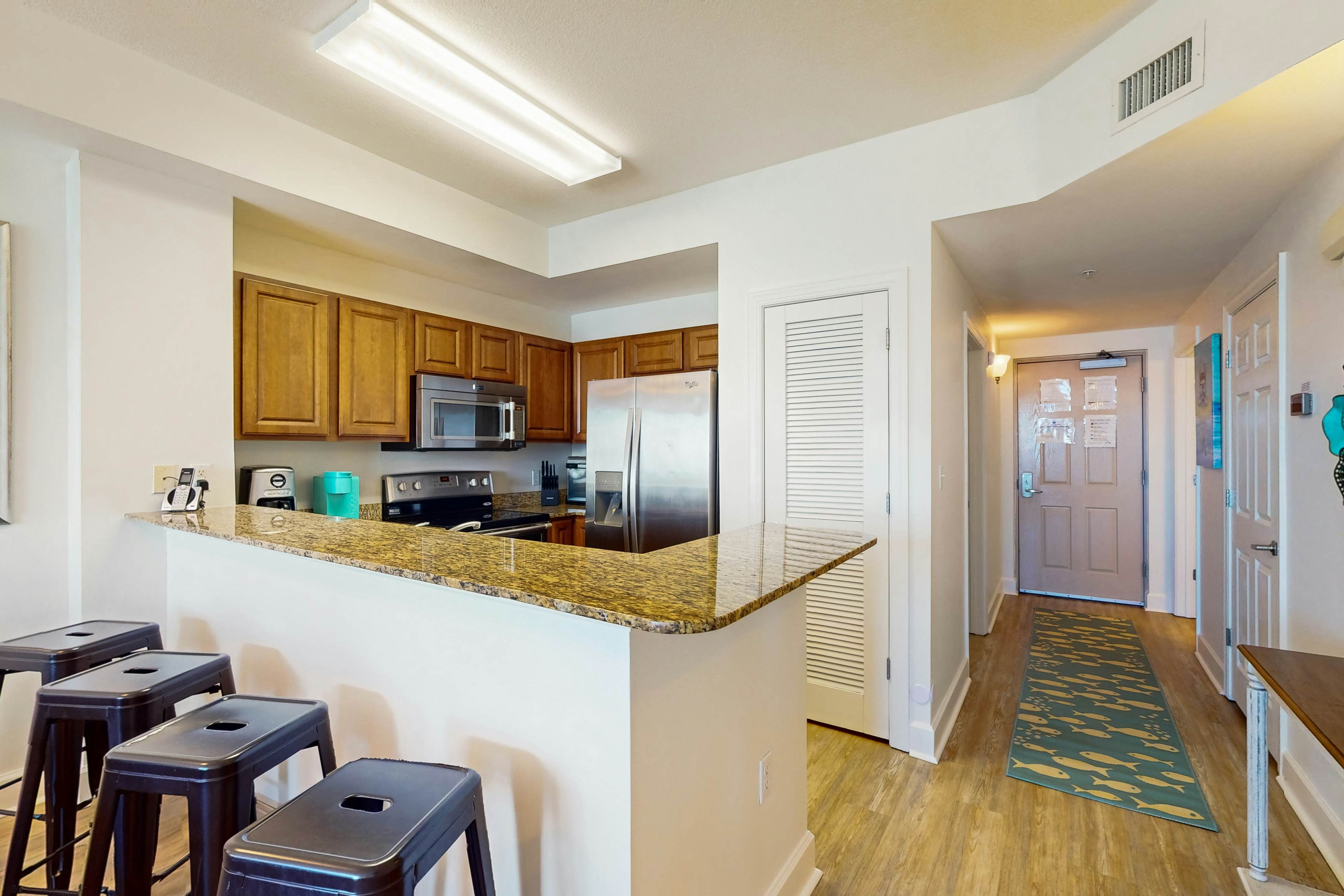 Sunrise Beach 905 - Beachfront Condo