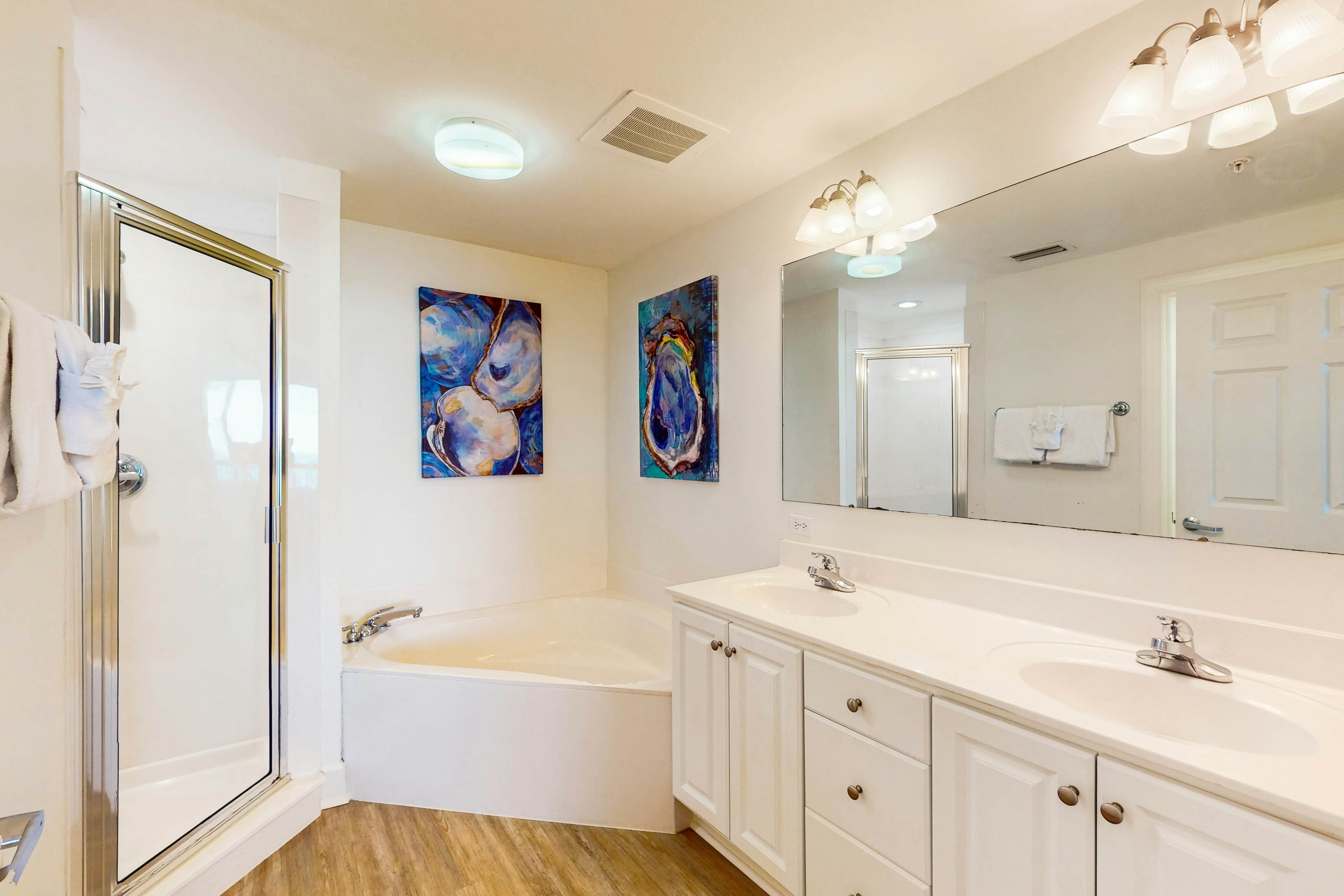 Sunrise Beach 905 - Beachfront Condo