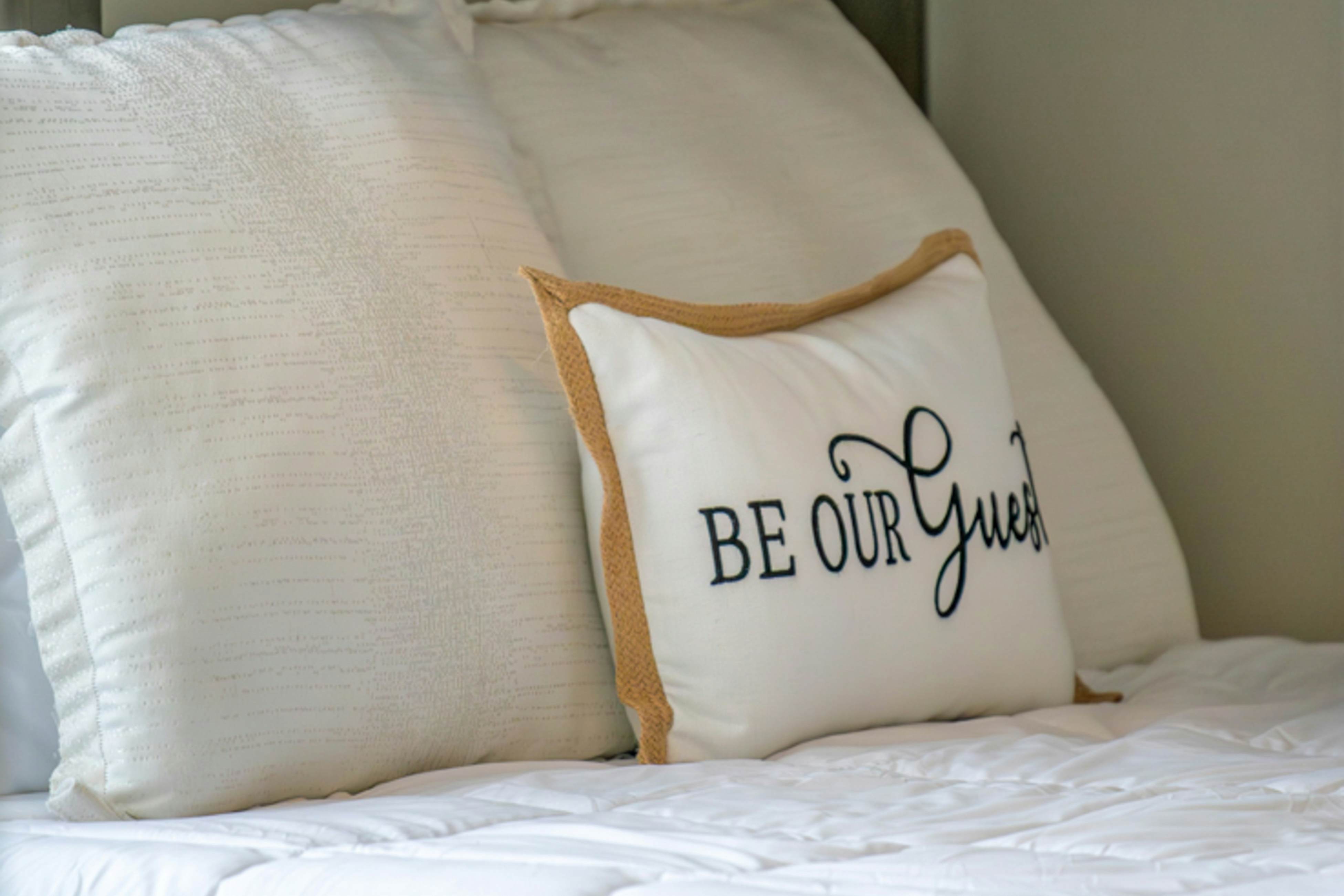 Villas at Bay Crossing - 34670 Villa Cir, Unit #2206