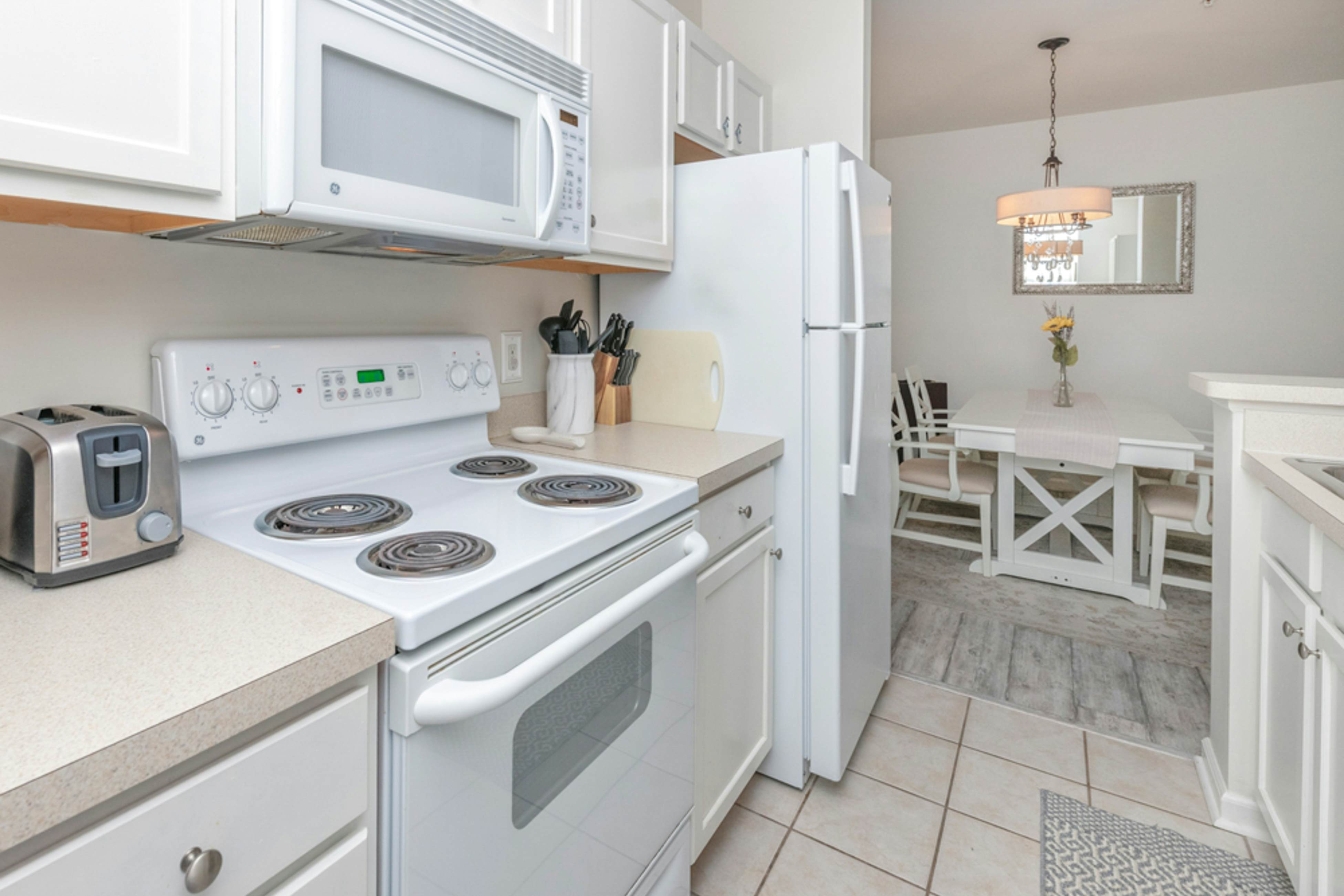 Villas at Bay Crossing - 34670 Villa Cir, Unit #2206