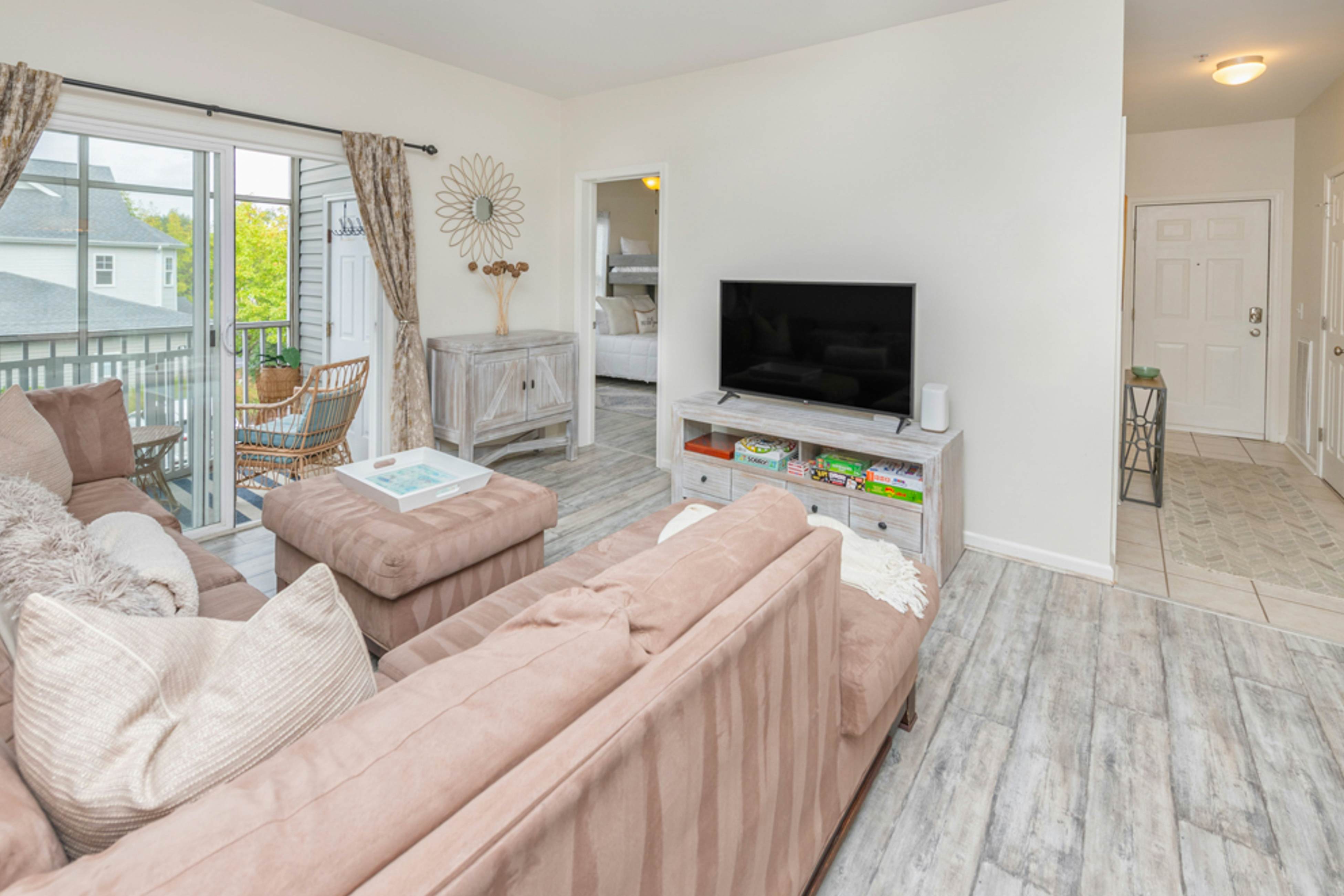 Villas at Bay Crossing - 34670 Villa Cir, Unit #2206