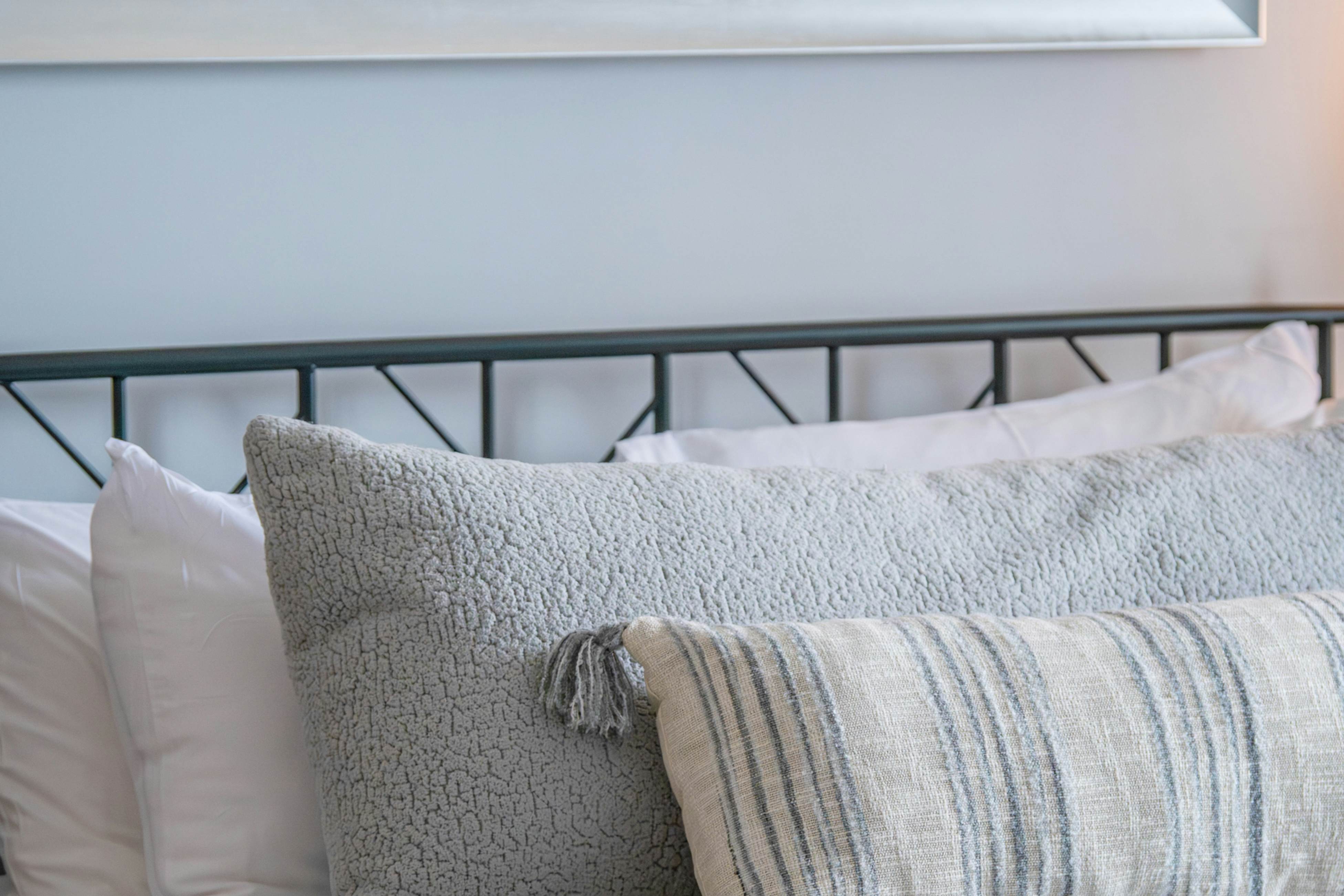 Villas at Bay Crossing - 34670 Villa Cir, Unit #2206