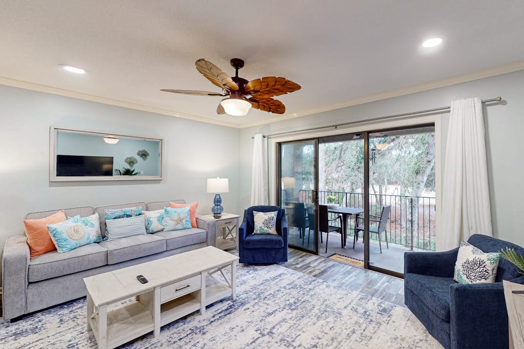 Serene golf & lagoon view condo w/ pool access, office space, central AC & W/D — Hilton Head, SC — vacation rental