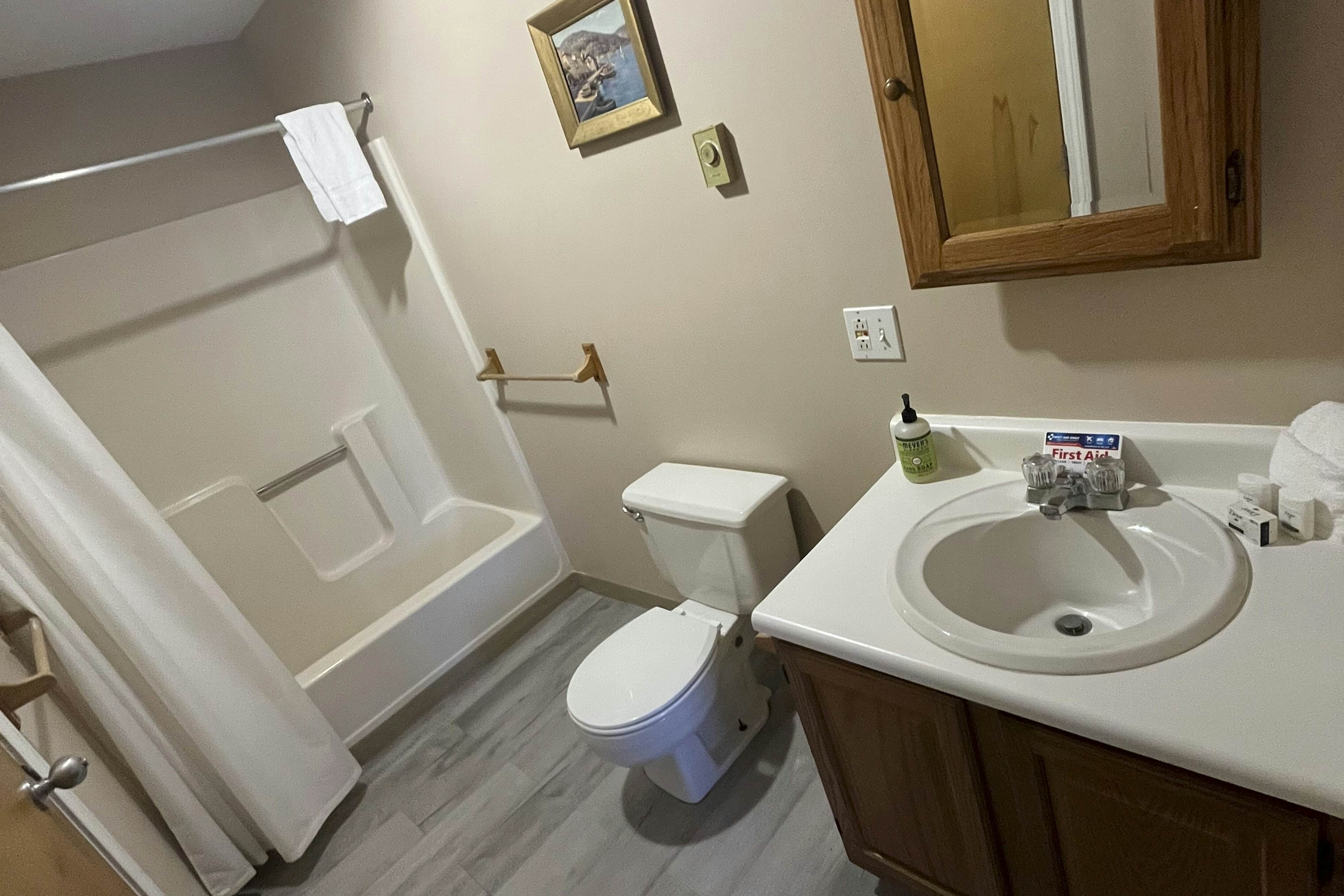 Misty Harbor Resort - Unit 219