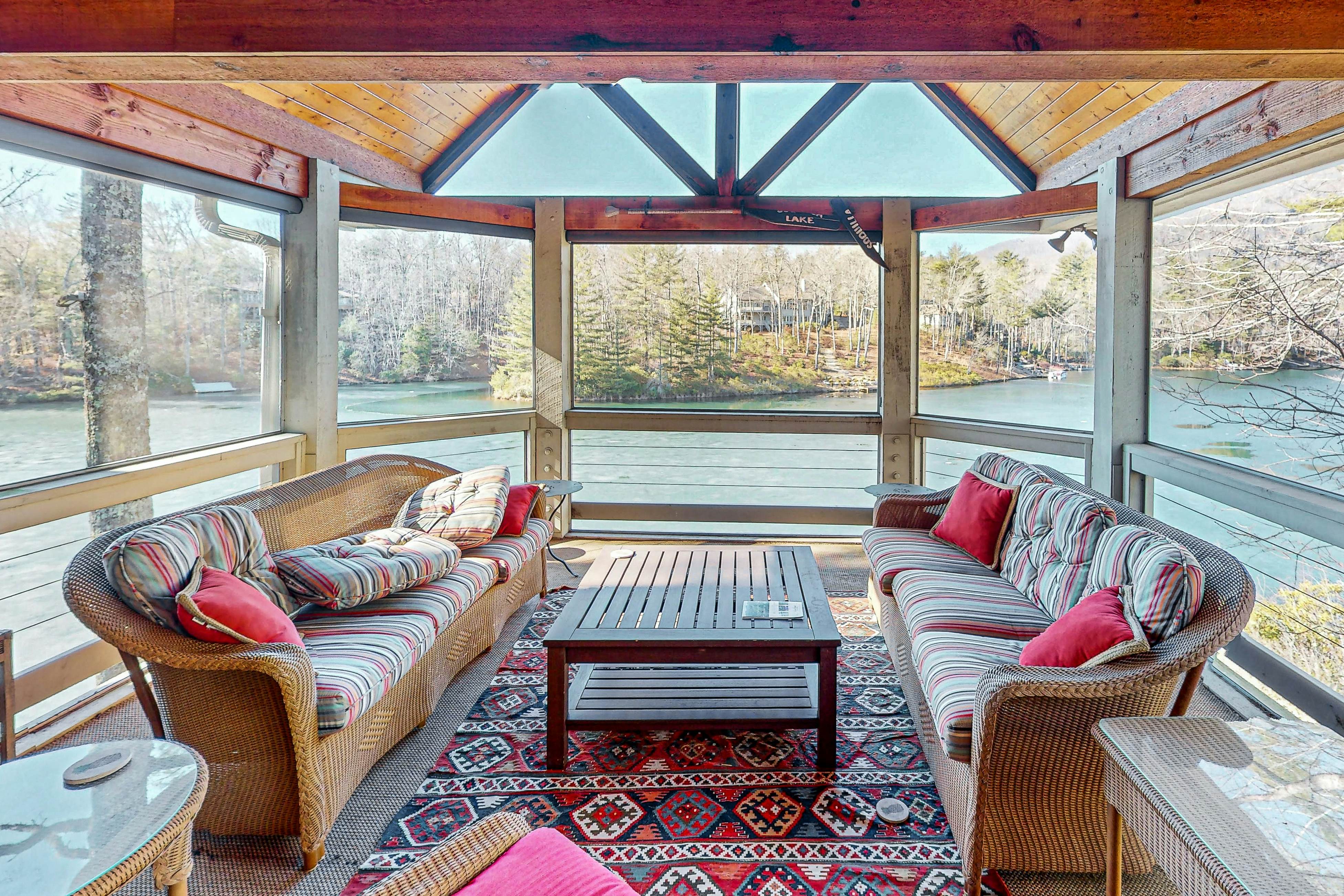 Lakefront Haven