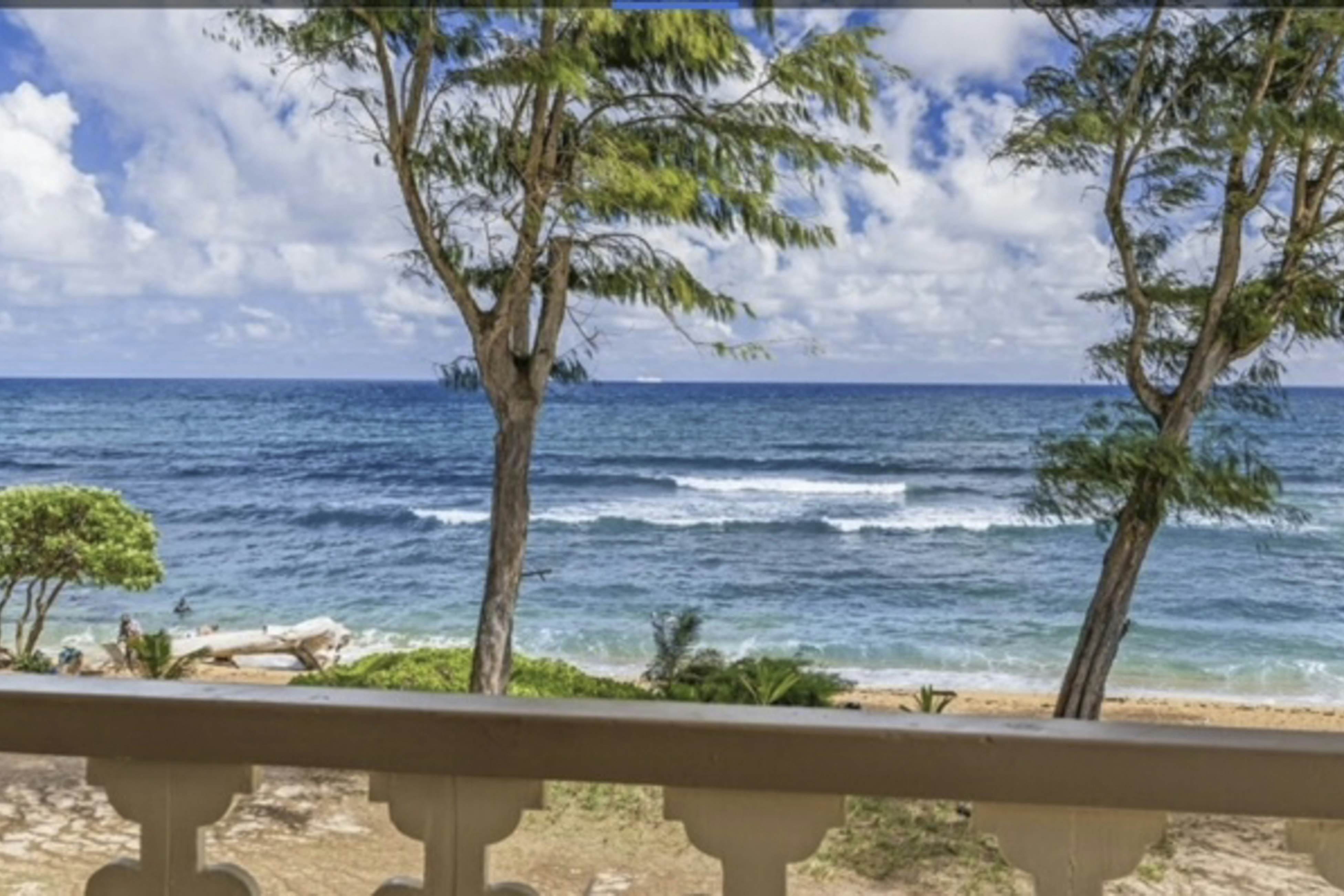 Islander on the Beach 354