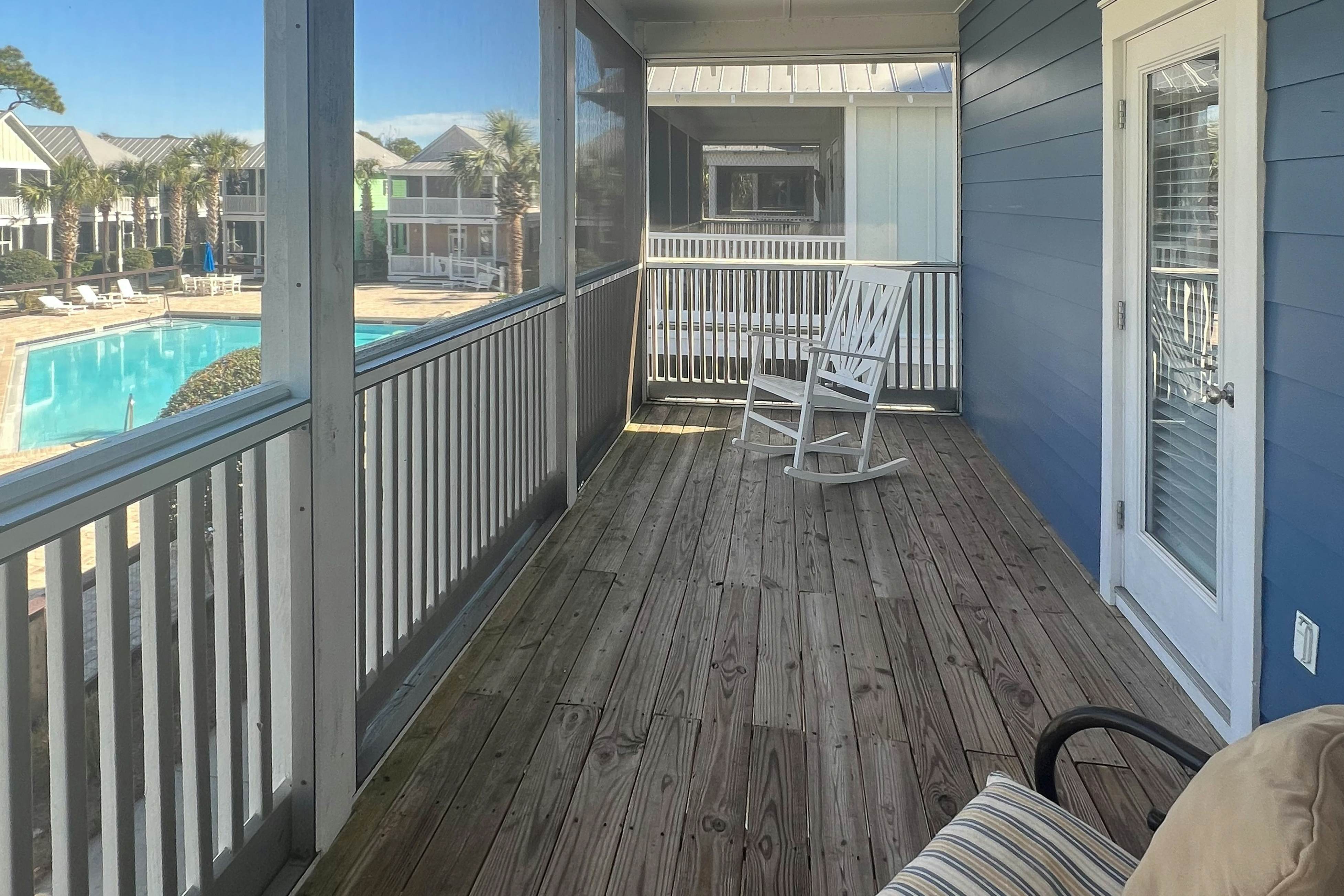 Barefoot Cottages #B24