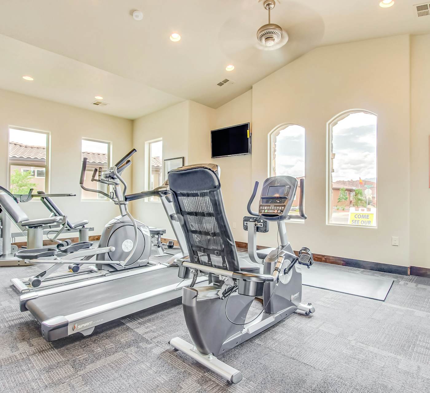 Red Mountain Paradise - Paradise Village #90 | 5 Bed ...