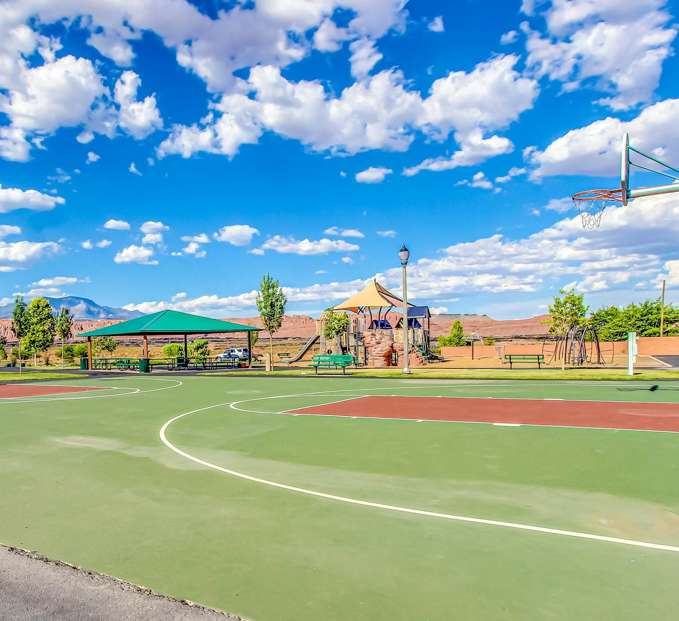 Red Mountain Paradise - Paradise Village #90 | 5 Bed ...