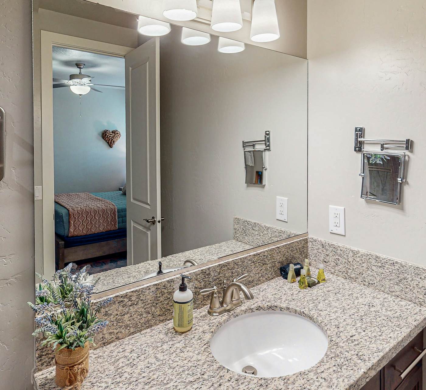 Red Mountain Paradise - Paradise Village #90 | 5 Bed ...
