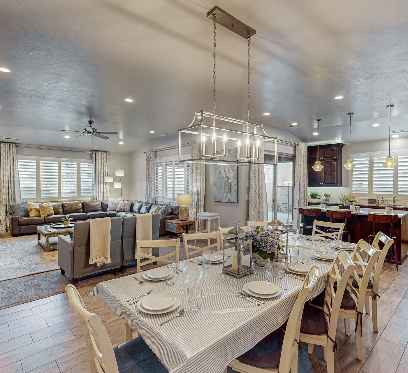 Red Mountain Paradise - Paradise Village #90 | 5 Bed ...