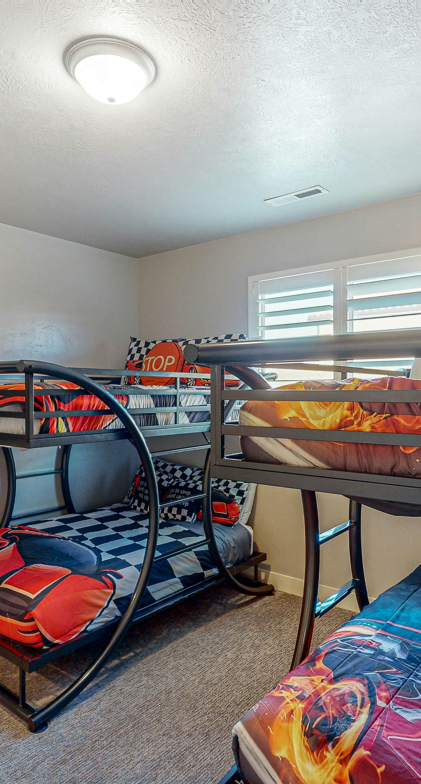 Red Mountain Paradise - Paradise Village #90 