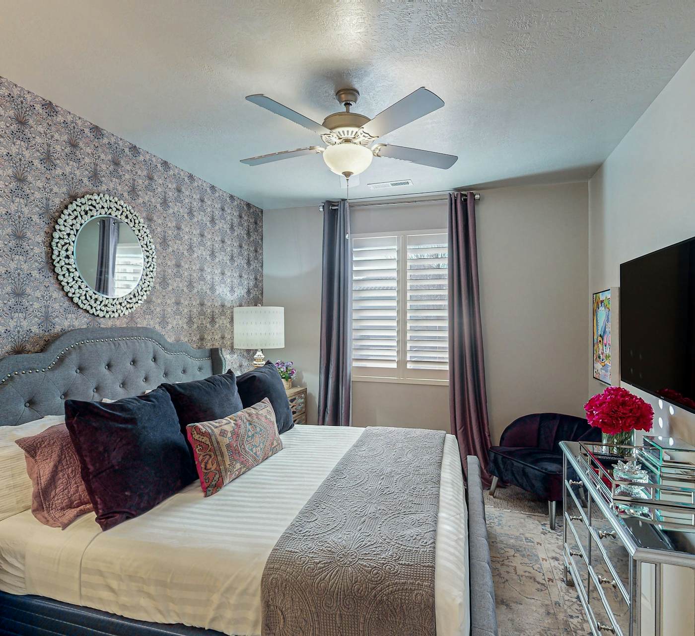 Red Mountain Paradise - Paradise Village #90 | 5 Bed ...