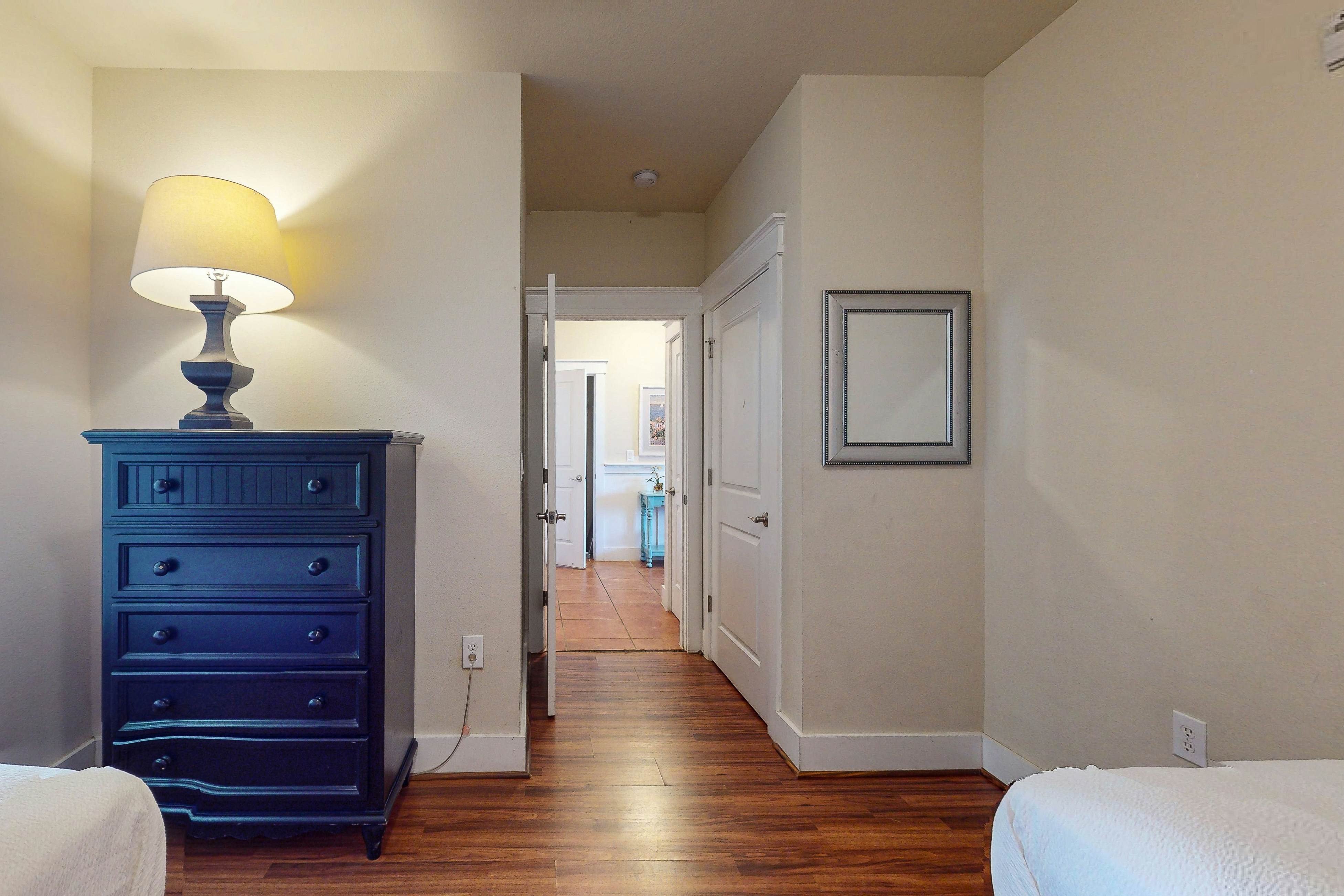 Pointe West Resort - Suits Us