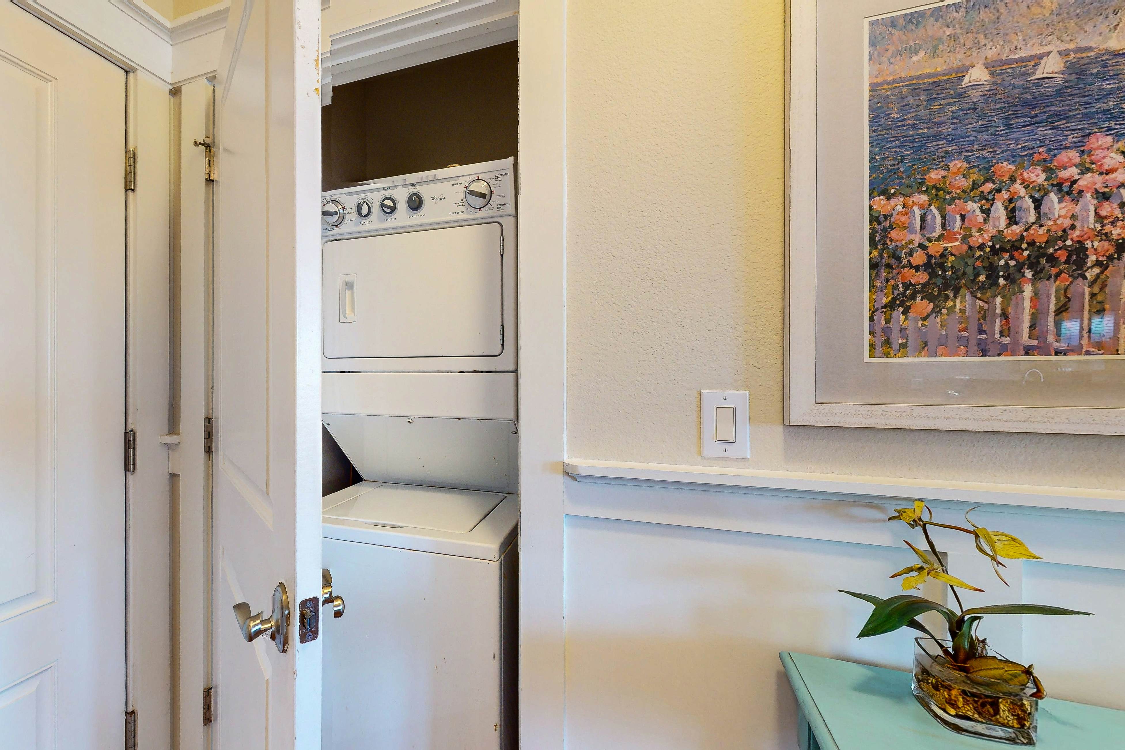 Pointe West Resort - Suits Us