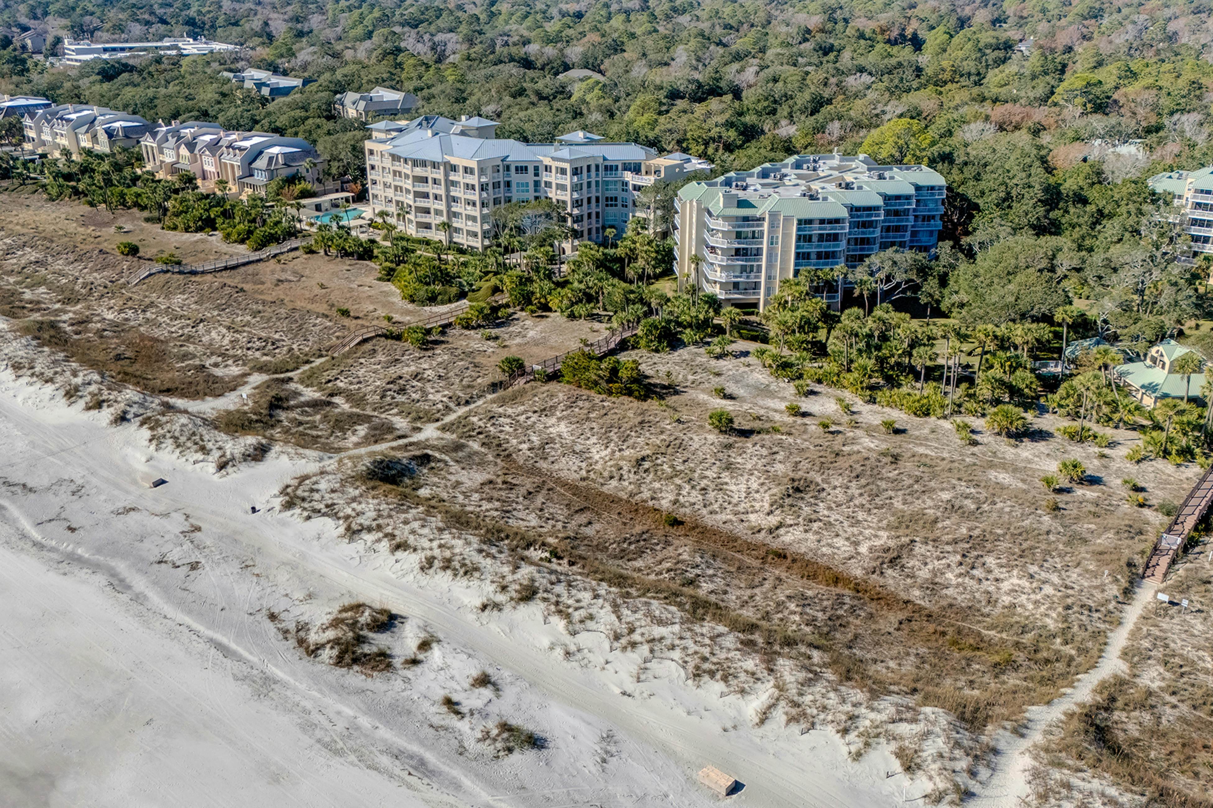 Barrington Court 409