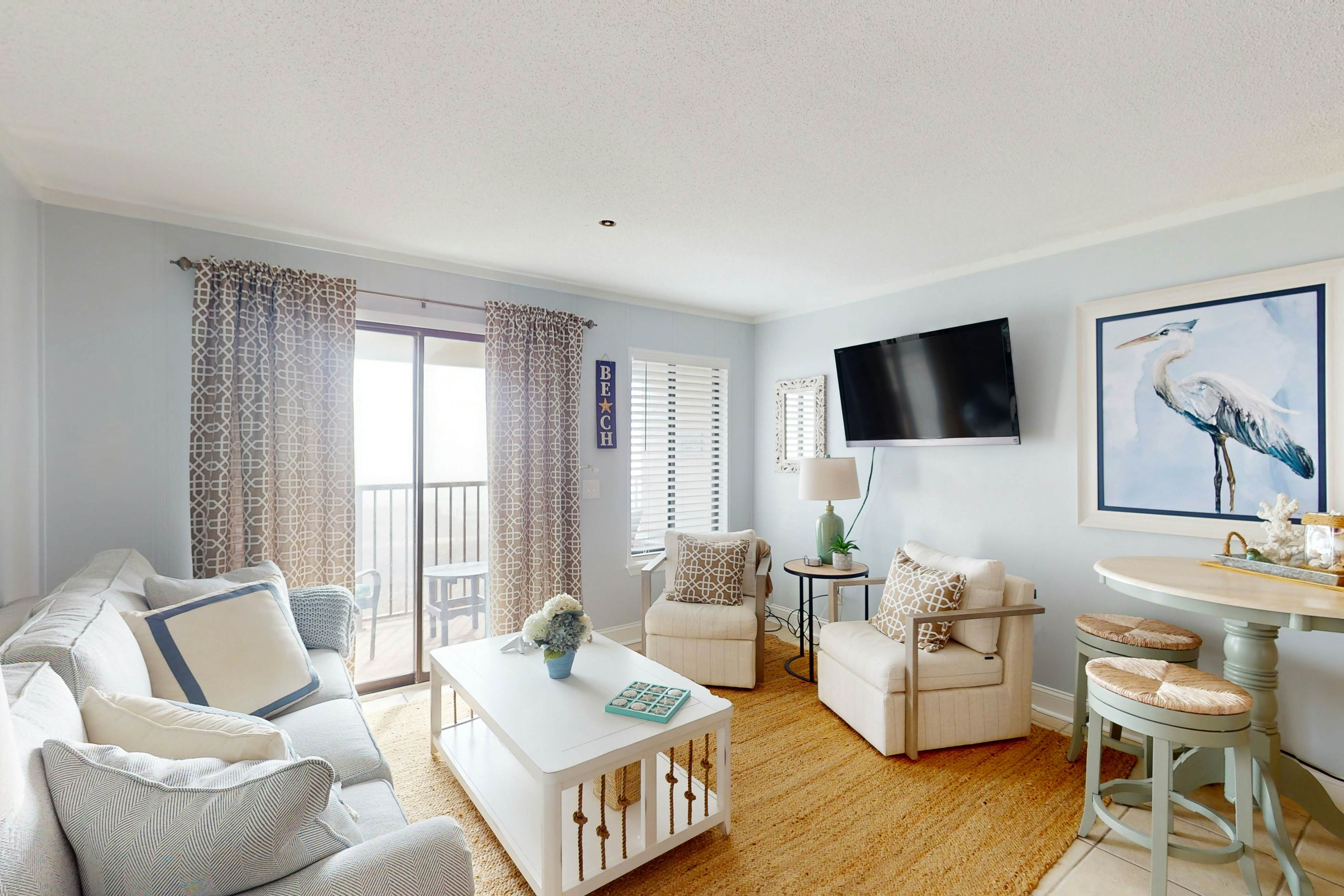 HH Beach & Tennis 302AR