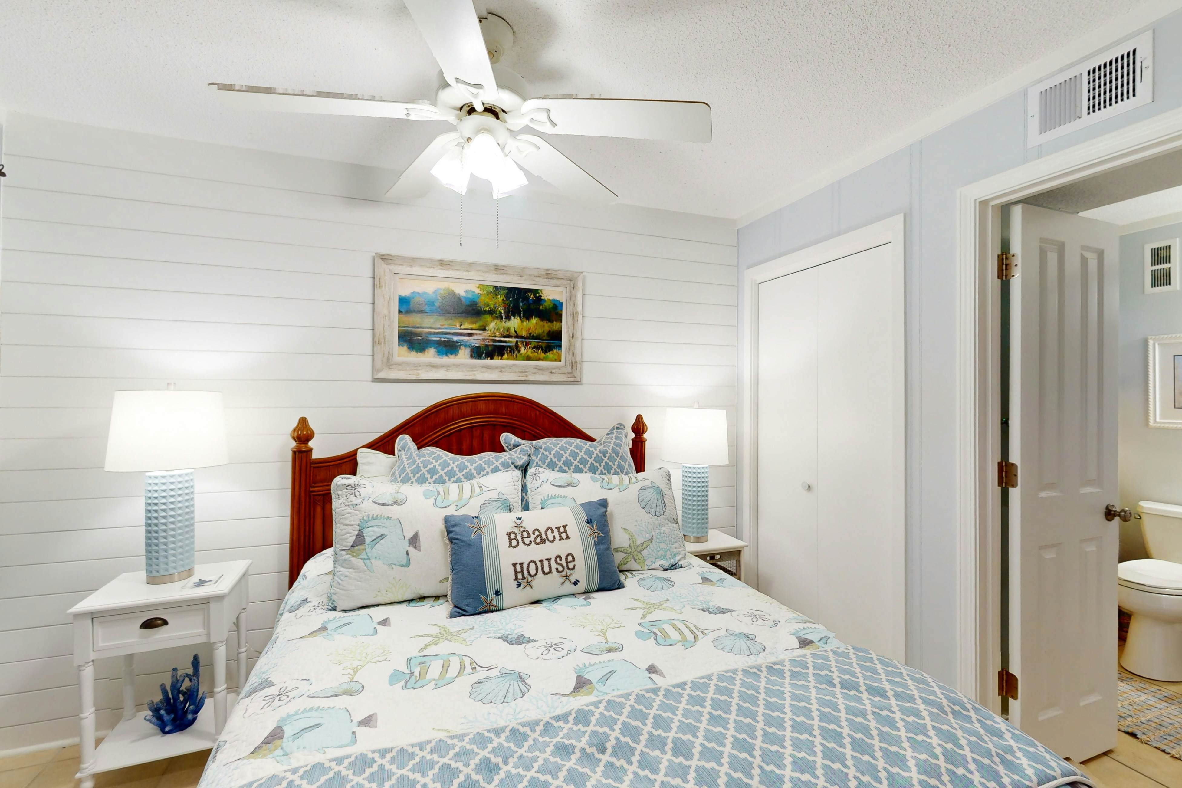 HH Beach & Tennis 302AR