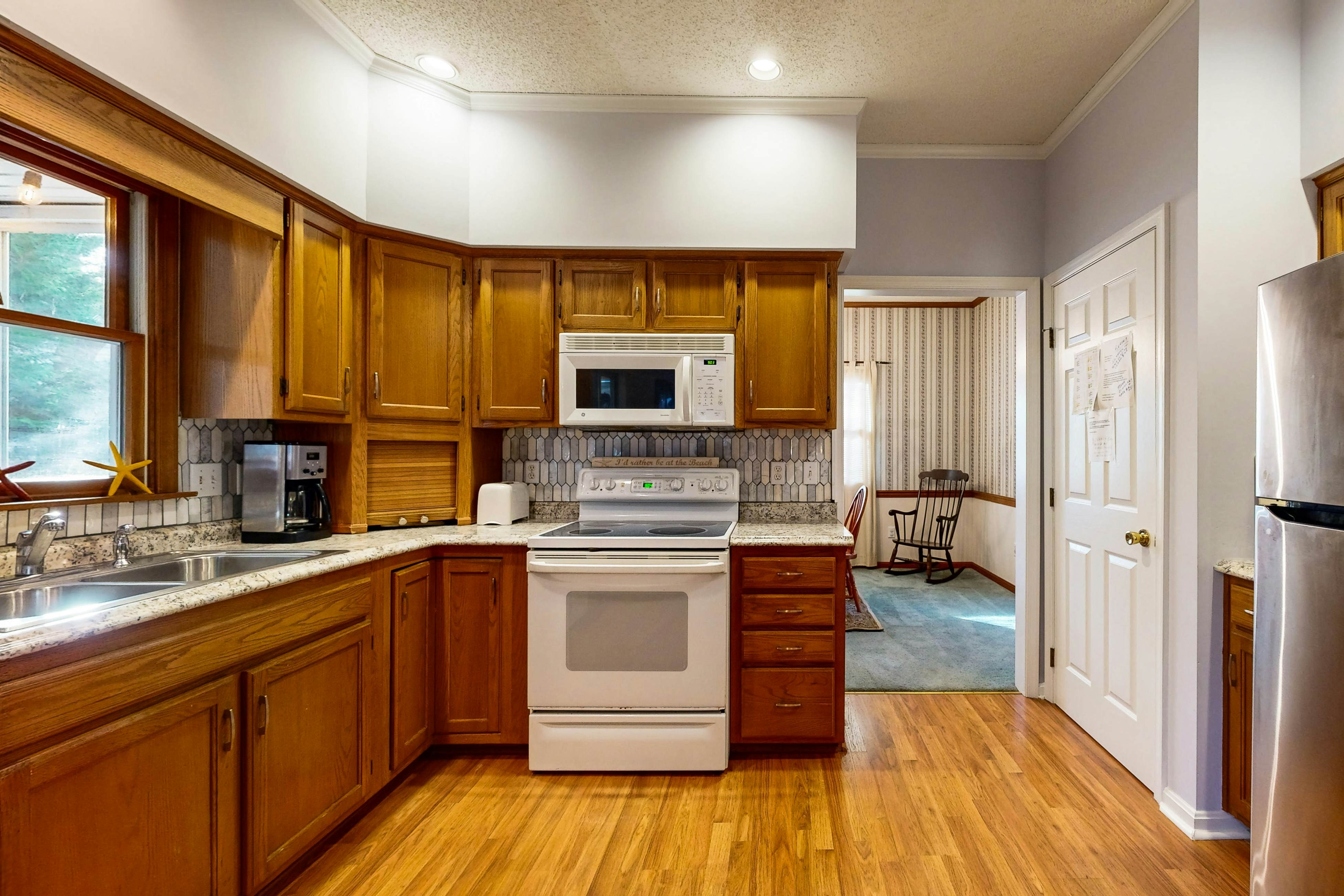 Salt Pond - 669 Bethany Loop