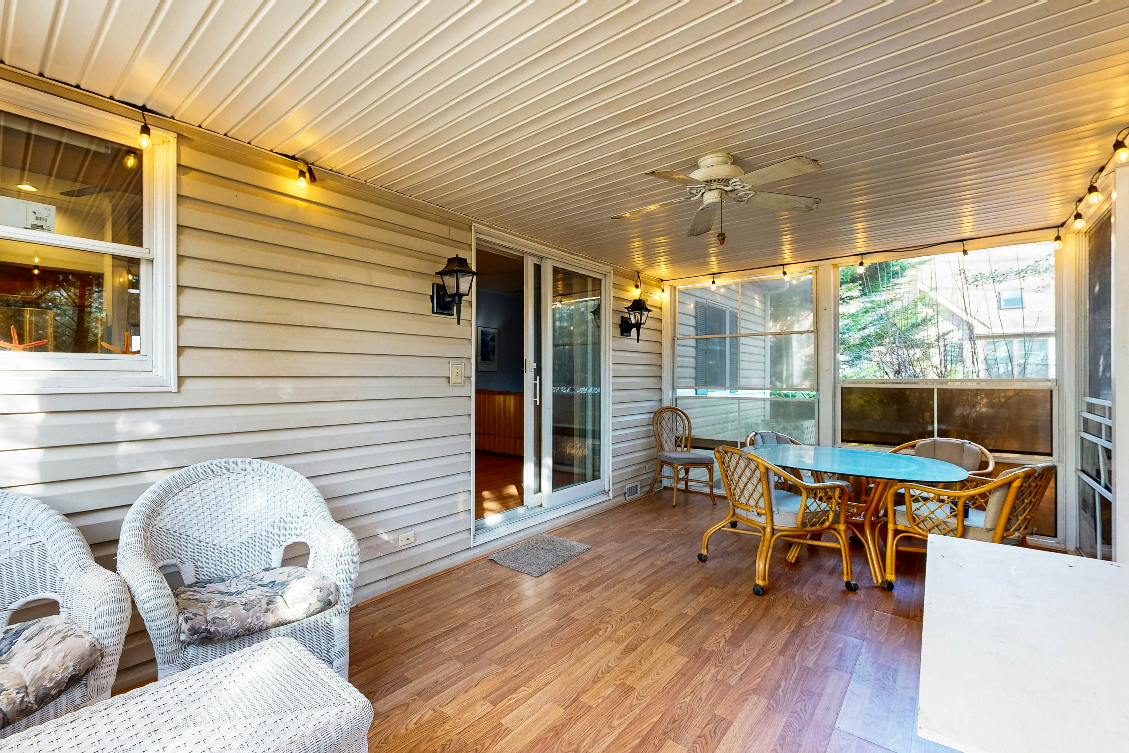 Salt Pond - 669 Bethany Loop