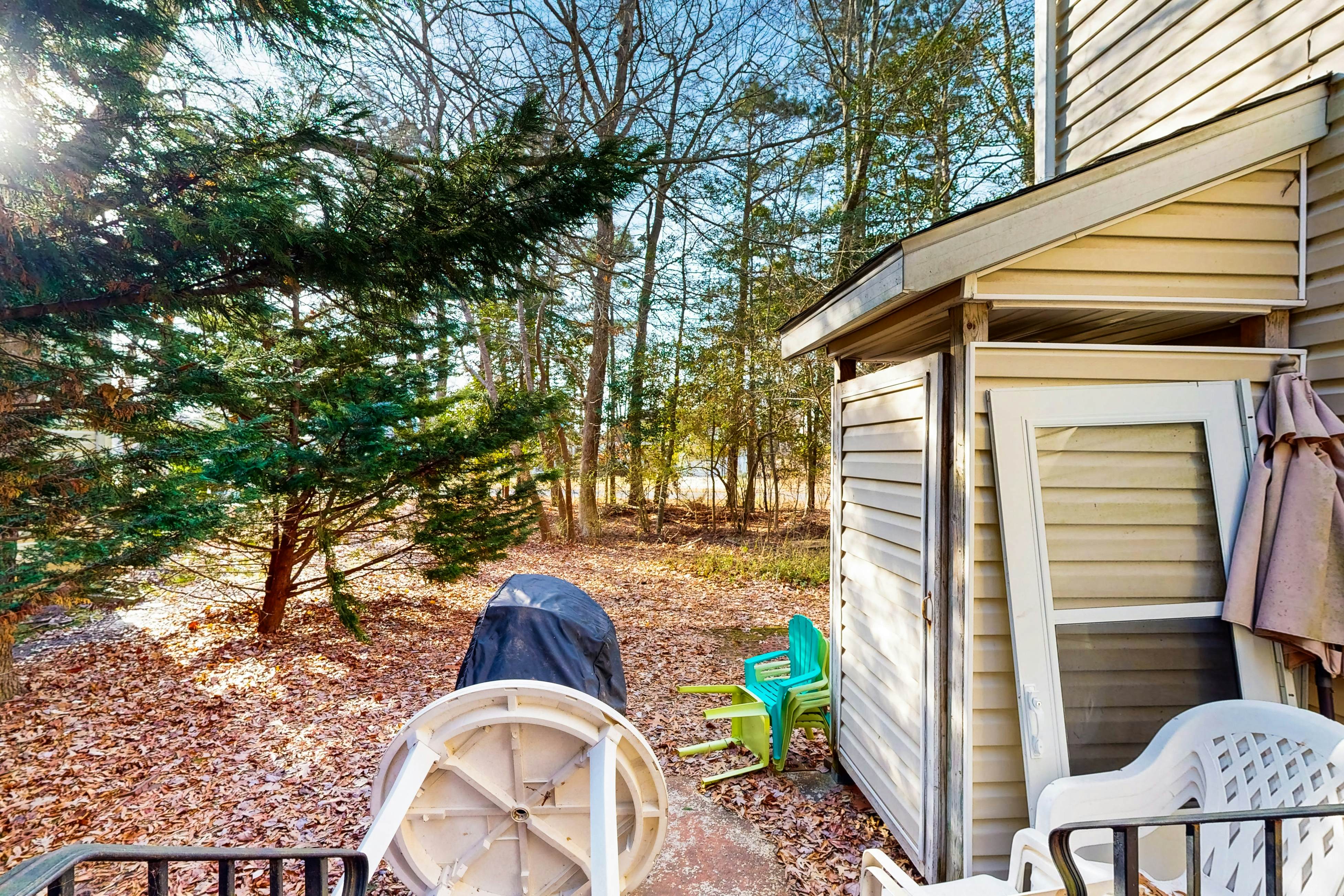 Salt Pond - 669 Bethany Loop