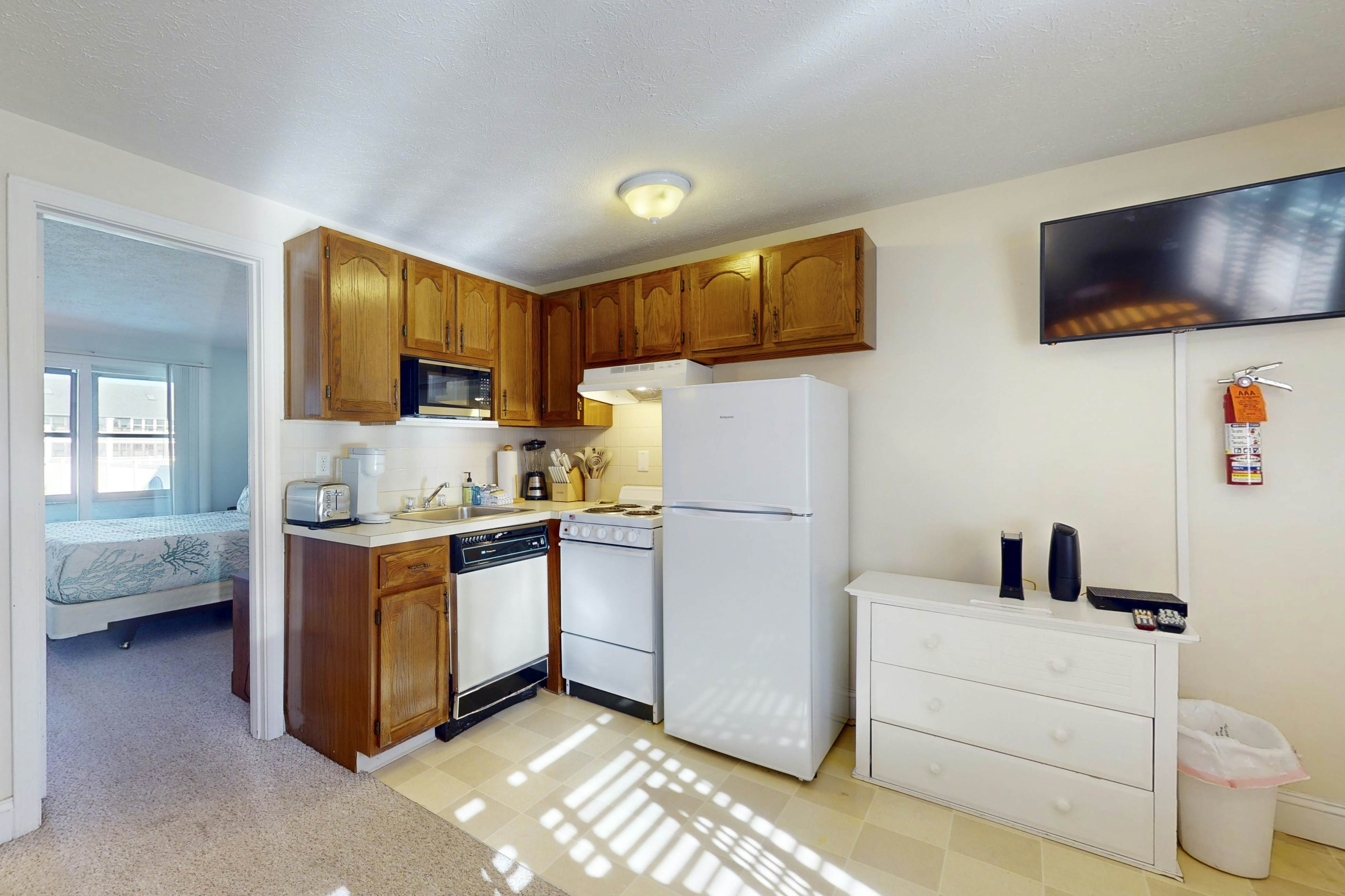 Unit 117 for Poolside Fun