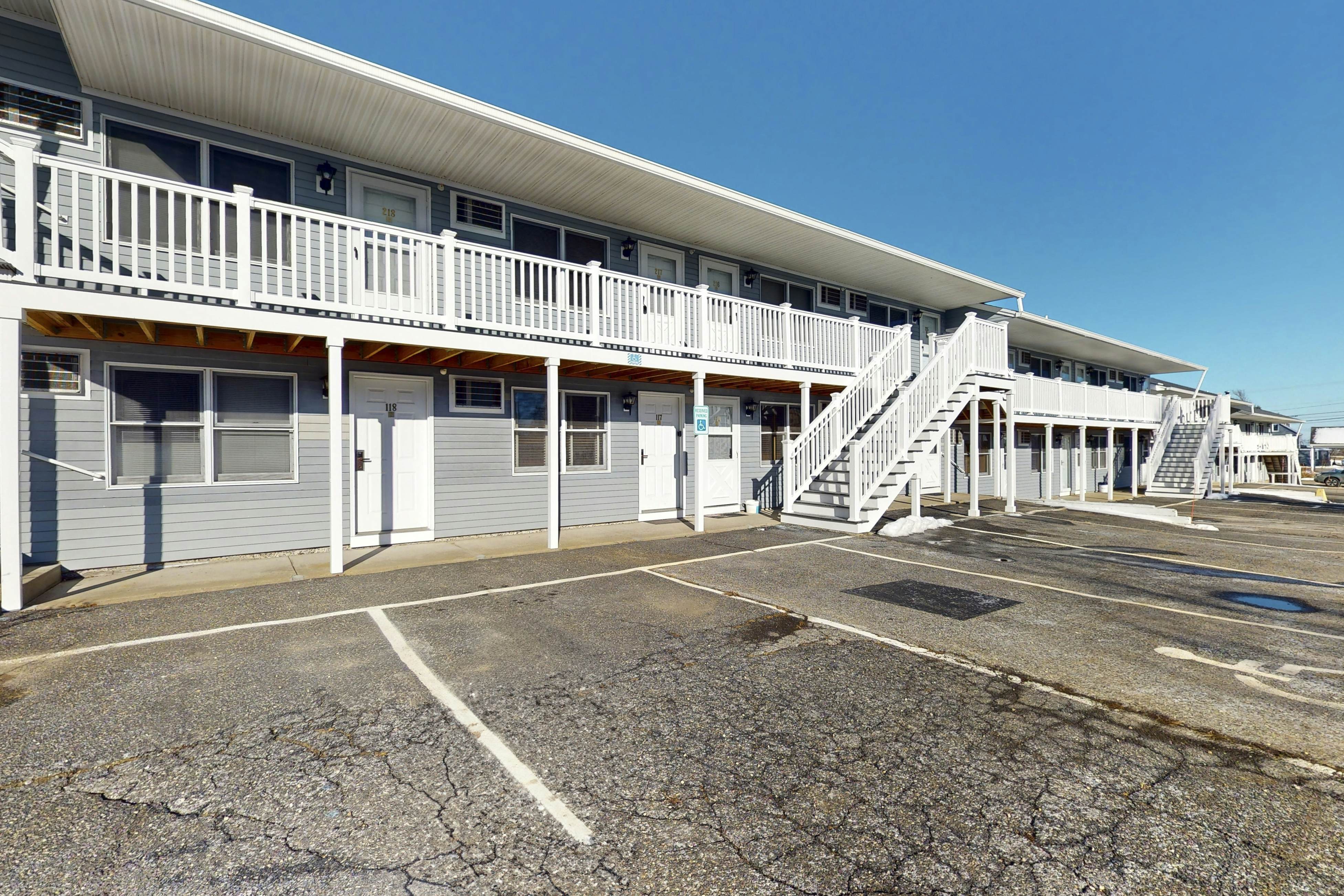 Unit 117 for Poolside Fun