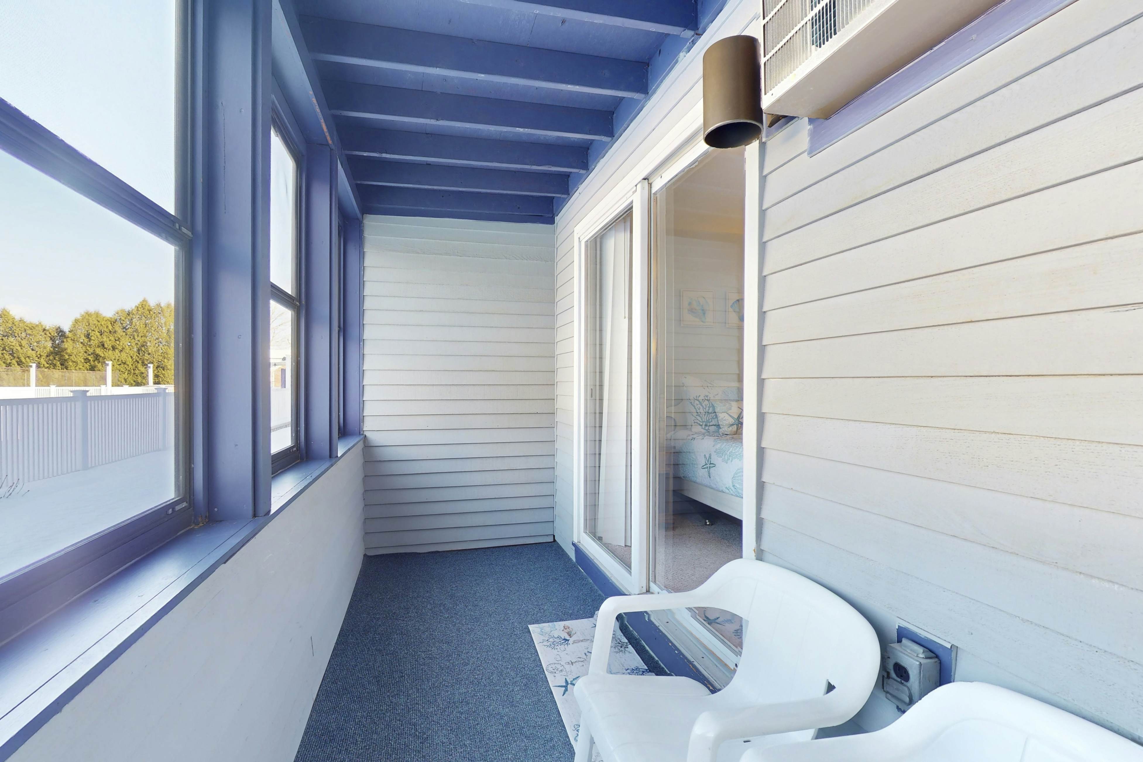 Unit 117 for Poolside Fun